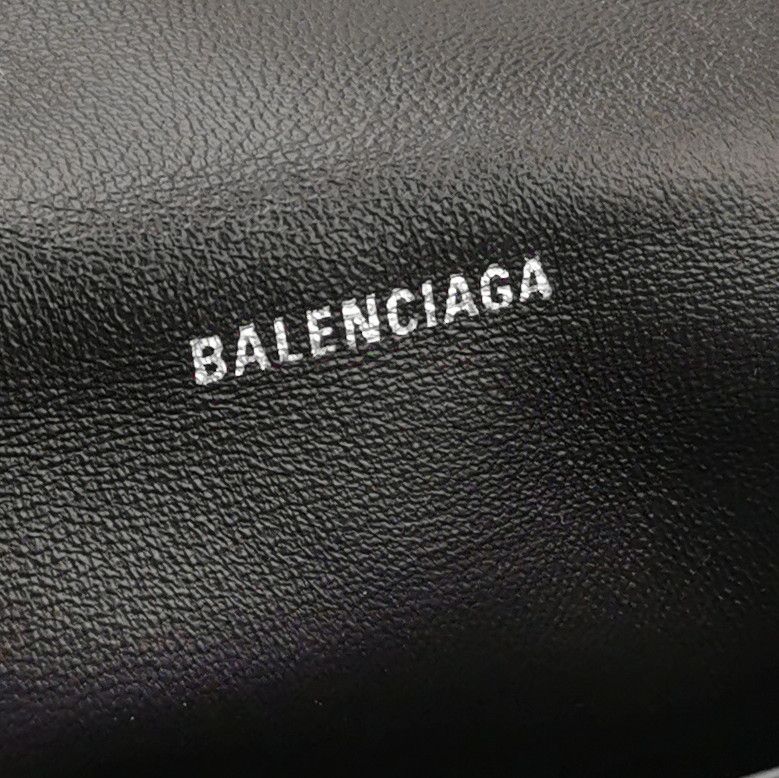 Balenciaga Balenciaga Women os Shoulder Bags Size ONE SIZE - 8 Thumbnail