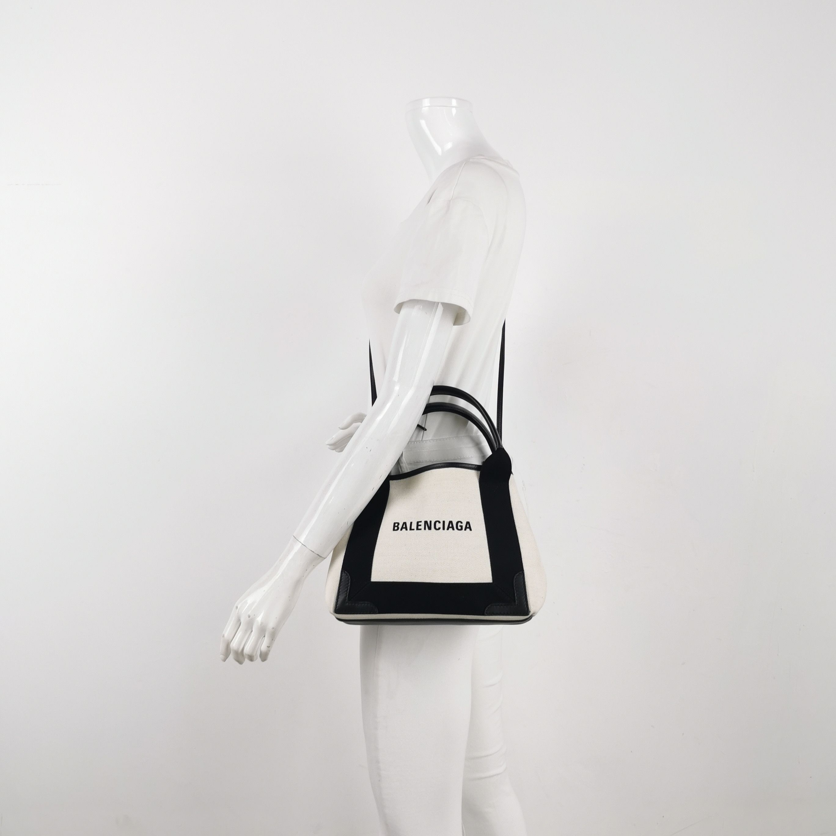 Balenciaga Balenciaga Women os Shoulder Bags Size ONE SIZE - 2 Thumbnail