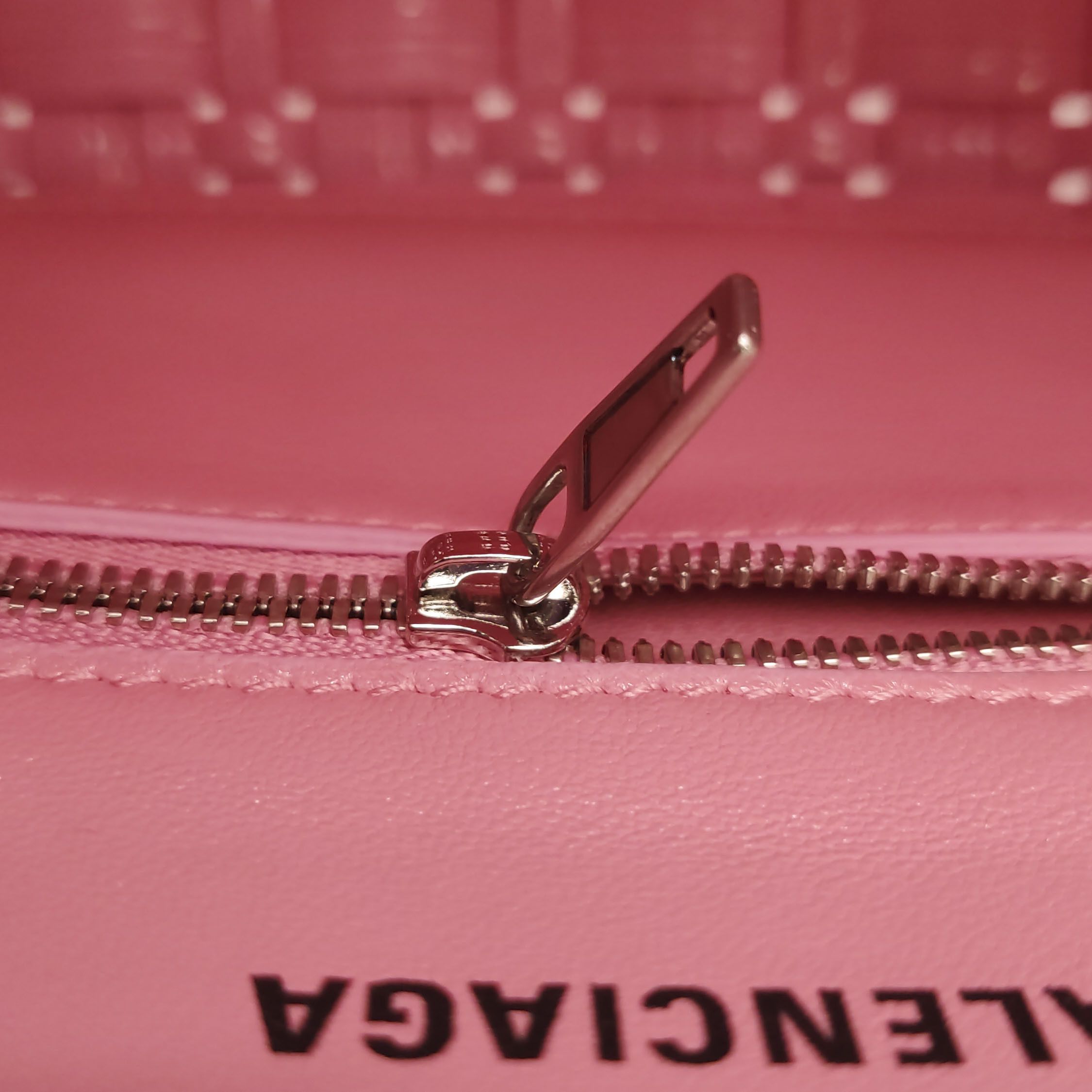 Balenciaga Balenciaga Women os Shoulder Bags Size ONE SIZE - 14 Thumbnail