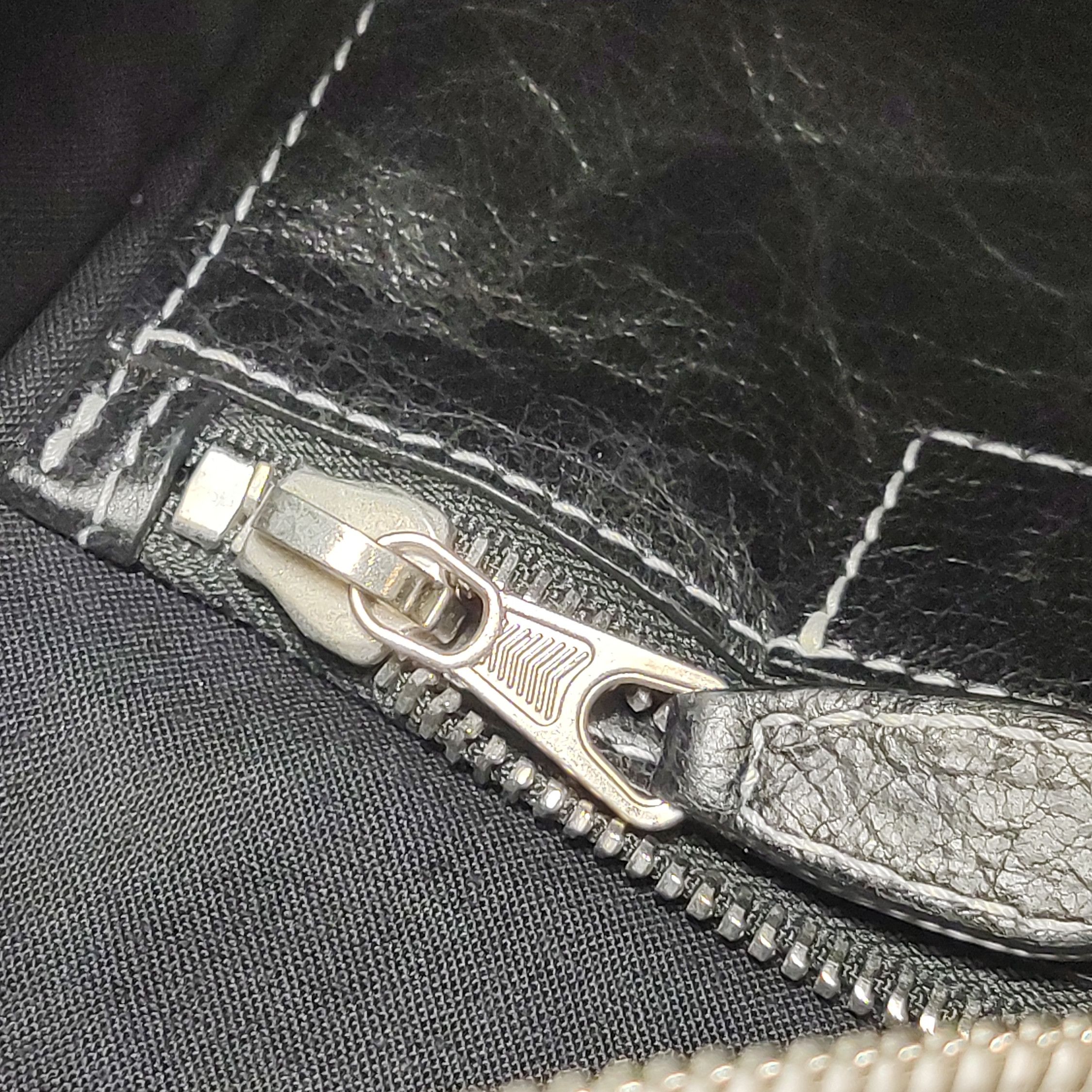 Balenciaga Balenciaga Women os Shoulder Bags Size ONE SIZE - 16 Thumbnail