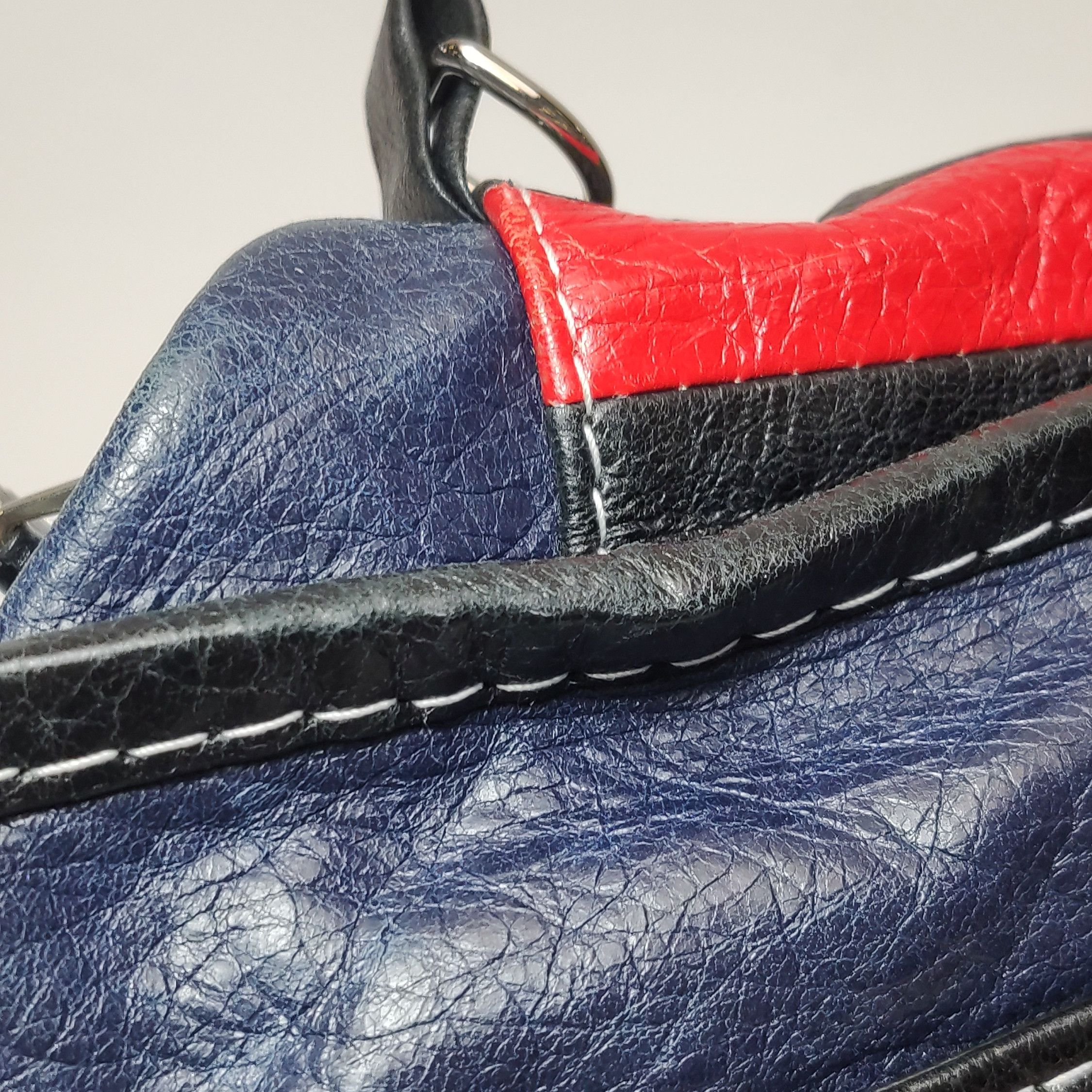 Balenciaga Balenciaga Women os Shoulder Bags Size ONE SIZE - 19 Thumbnail