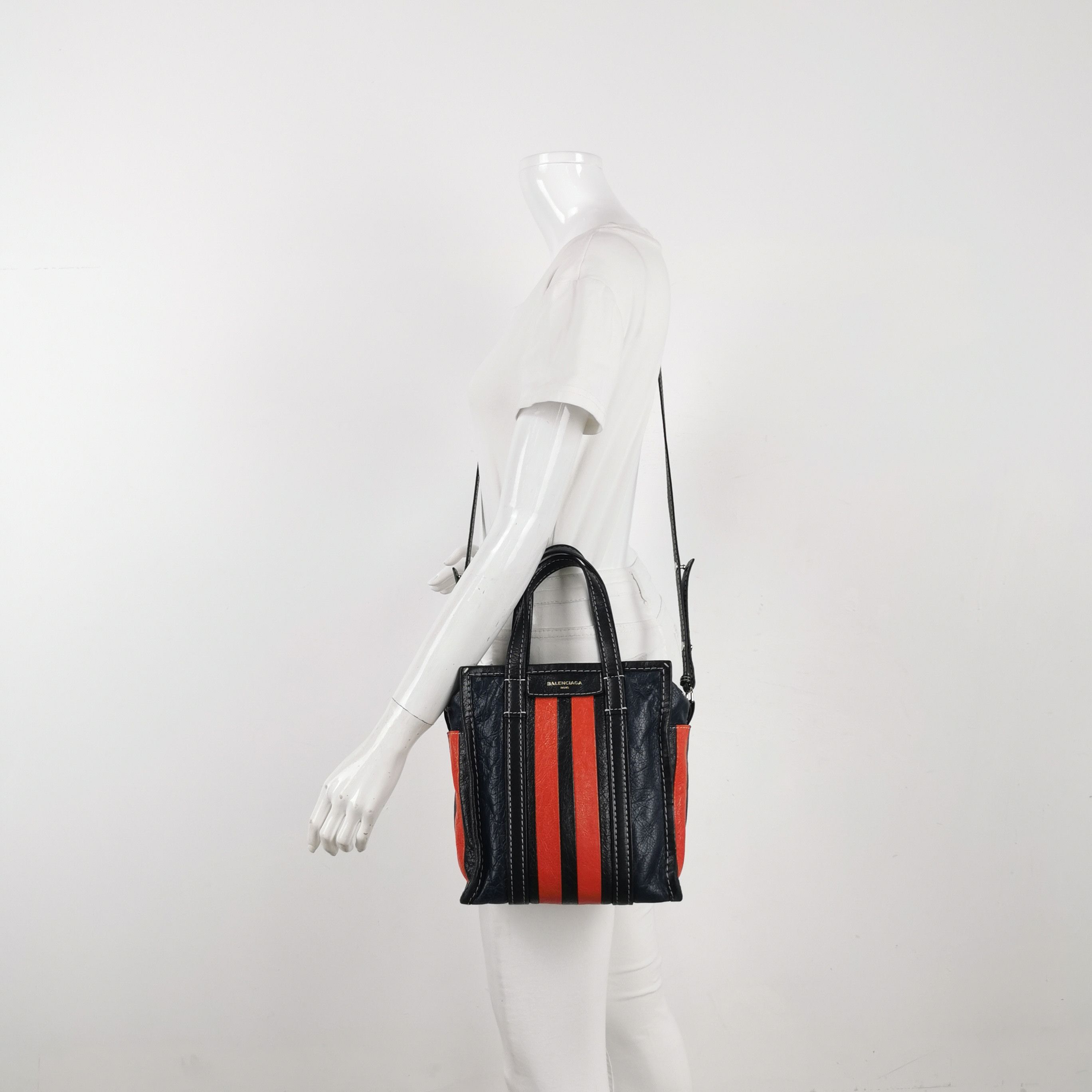 Balenciaga Balenciaga Women os Shoulder Bags Size ONE SIZE - 2 Thumbnail