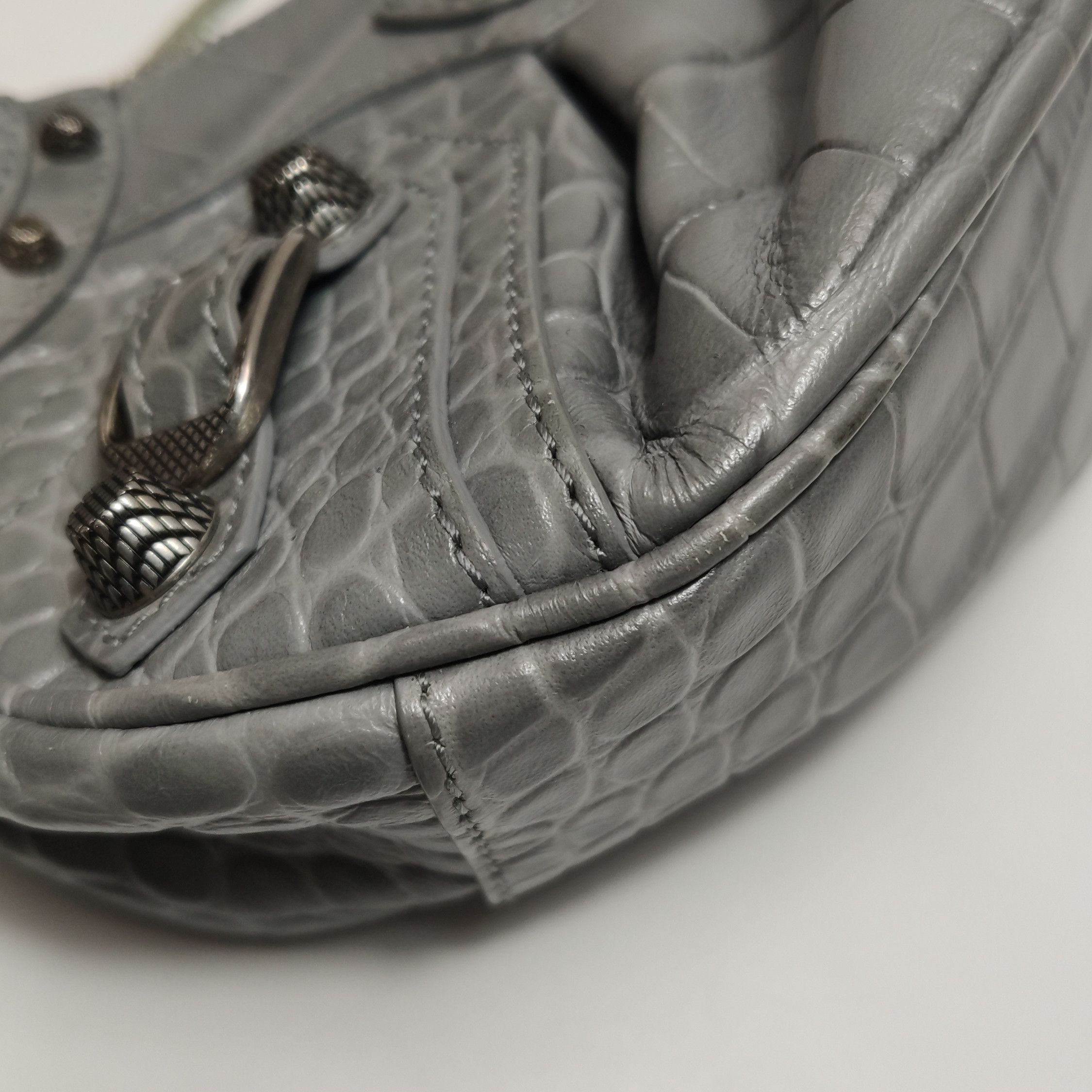 Balenciaga Balenciaga Women os Shoulder Bags Size ONE SIZE - 21 Thumbnail