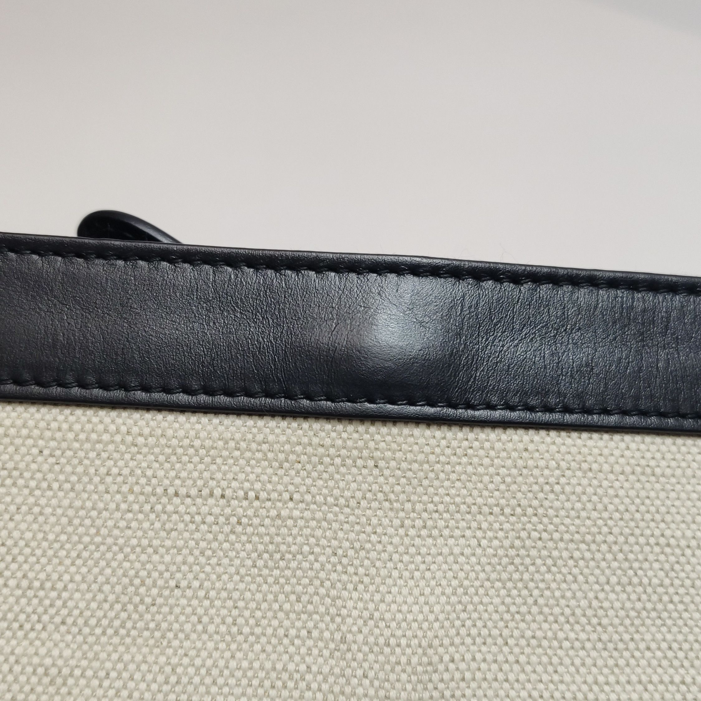 Balenciaga Balenciaga Women os Crossbody Bags Size ONE SIZE - 25 Thumbnail