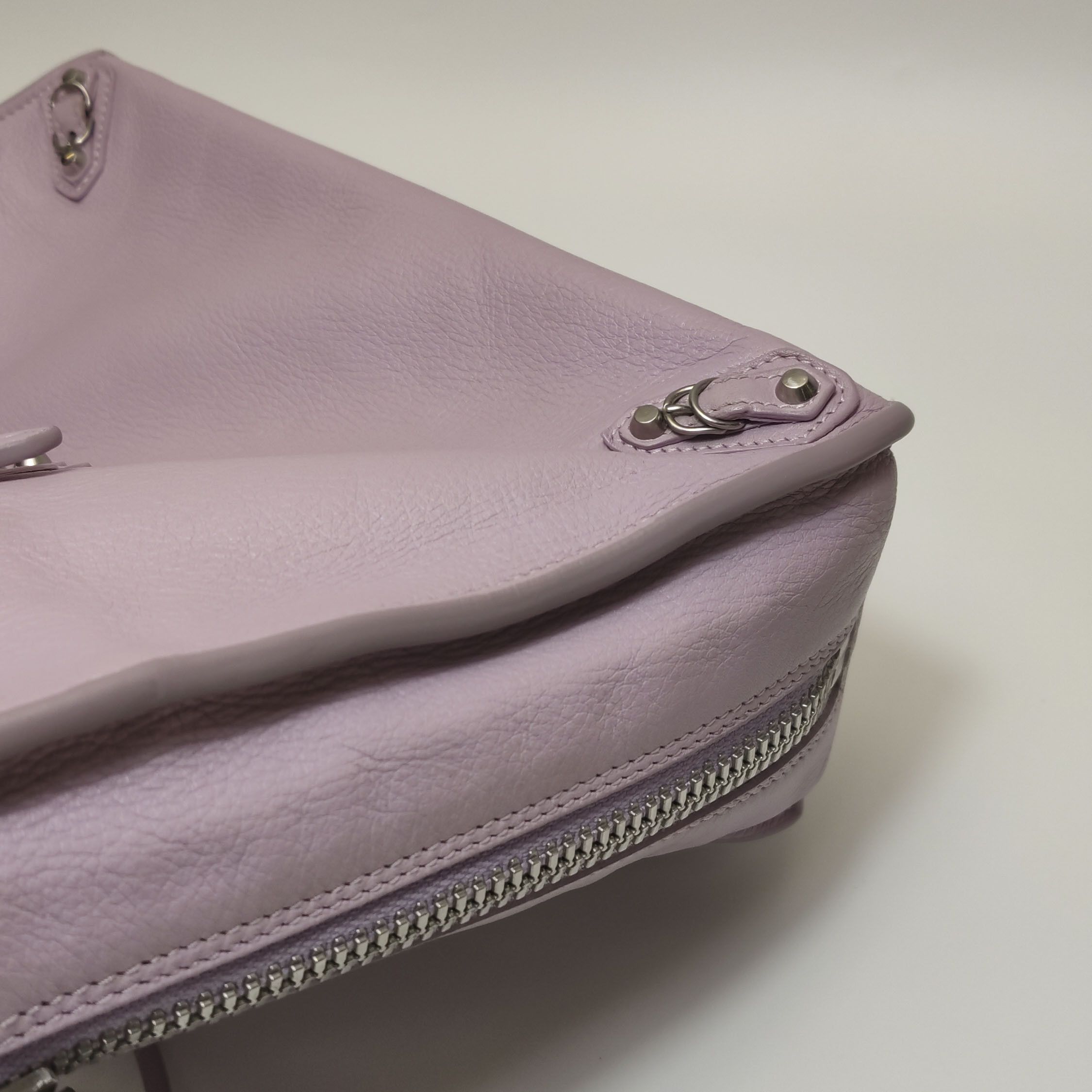 Balenciaga Balenciaga Women os Shoulder Bags Size ONE SIZE - 24 Thumbnail