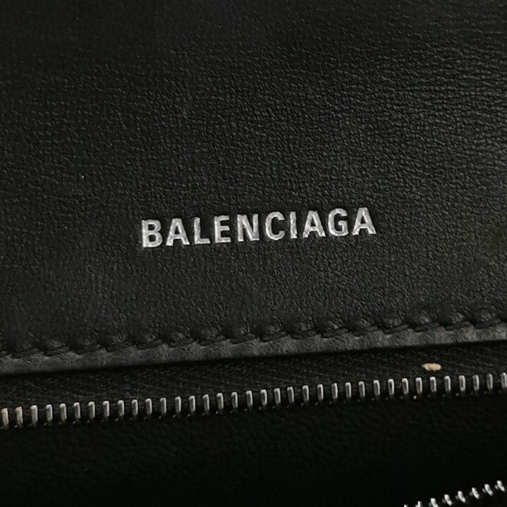 Balenciaga Balenciaga Women os Crossbody Bags Size ONE SIZE - 8 Thumbnail