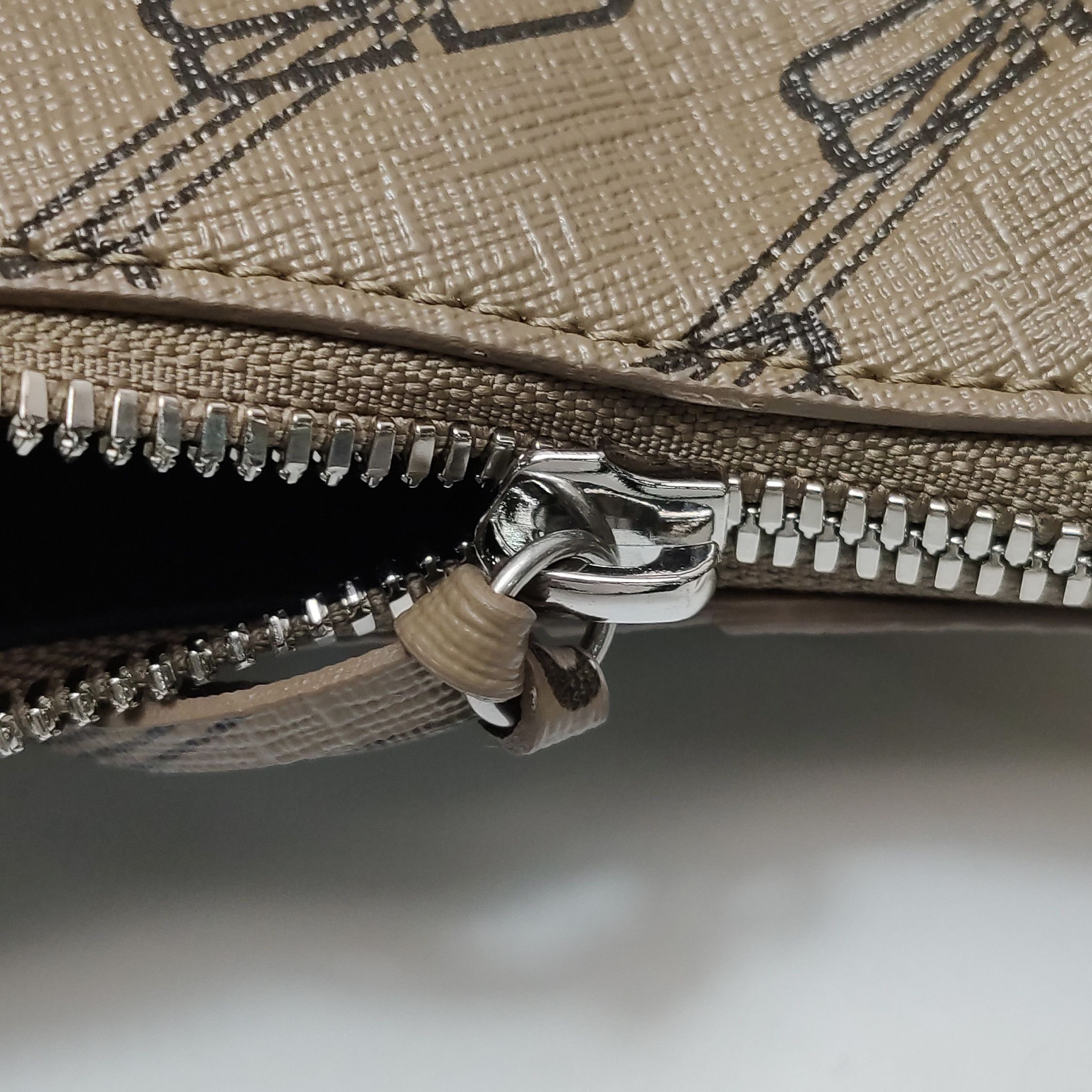 Balenciaga Balenciaga Women os Shoulder Bags Size ONE SIZE - 12 Thumbnail