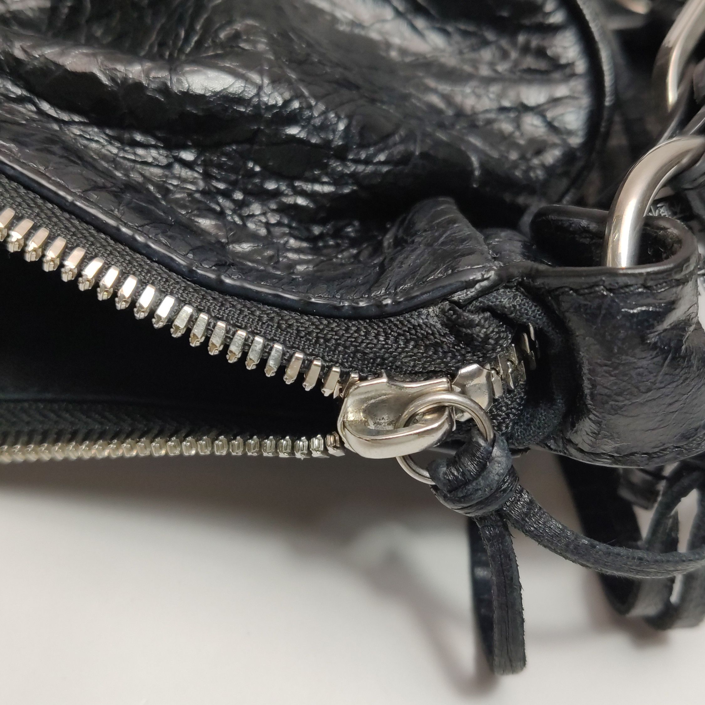 Balenciaga Balenciaga Women os Shoulder Bags Size ONE SIZE - 14 Thumbnail