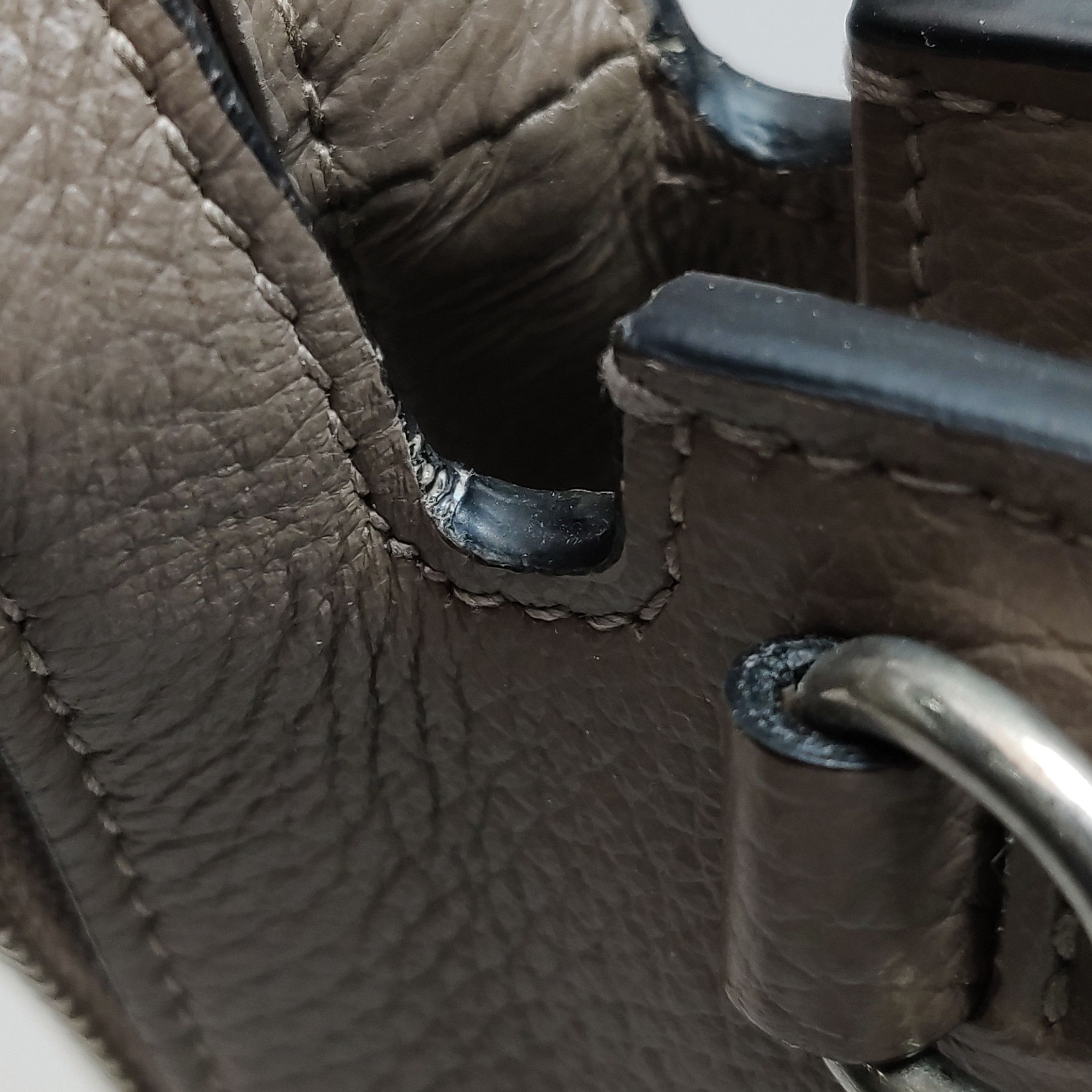 Balenciaga Balenciaga Women os Crossbody Bags Size ONE SIZE - 18 Thumbnail
