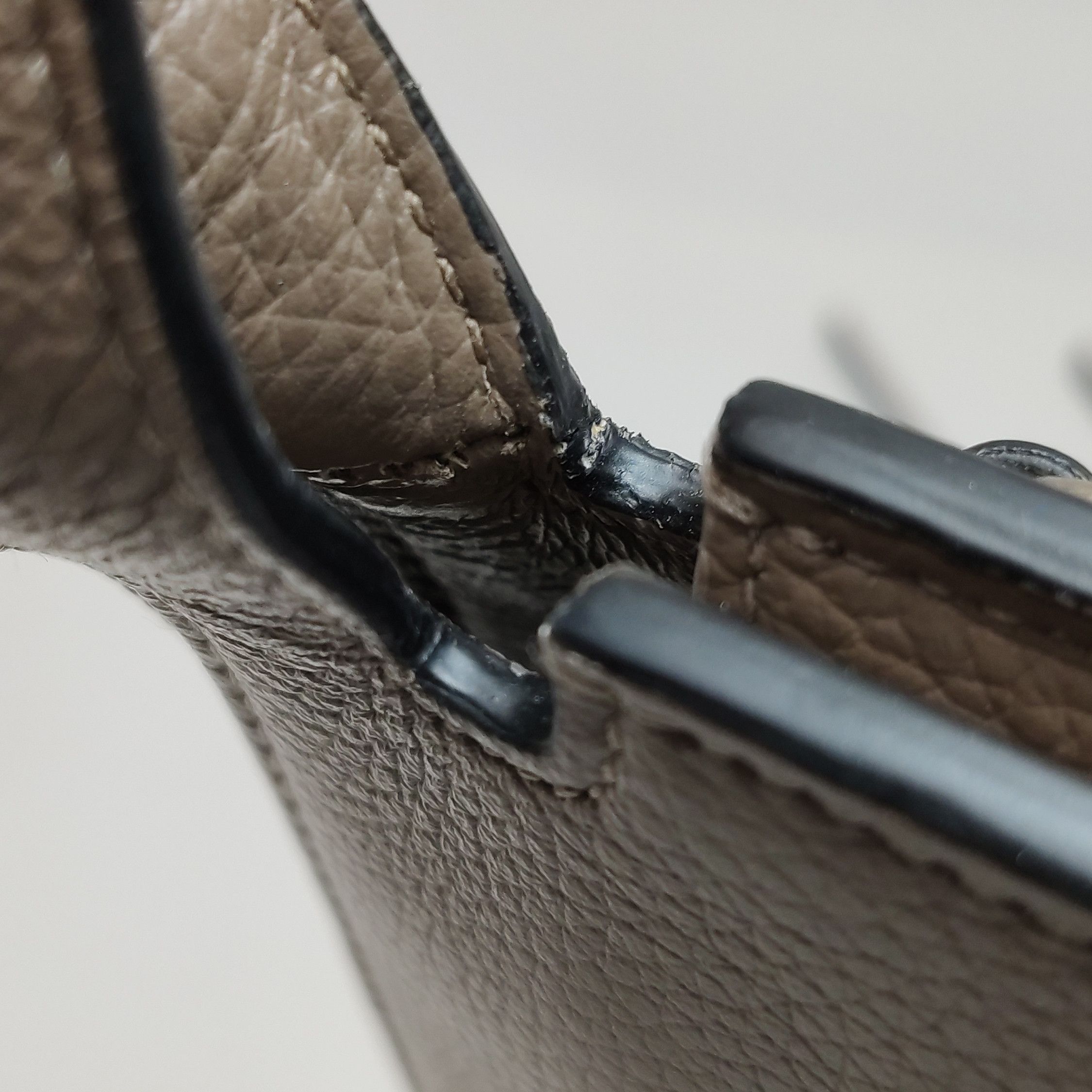 Balenciaga Balenciaga Women os Crossbody Bags Size ONE SIZE - 17 Thumbnail