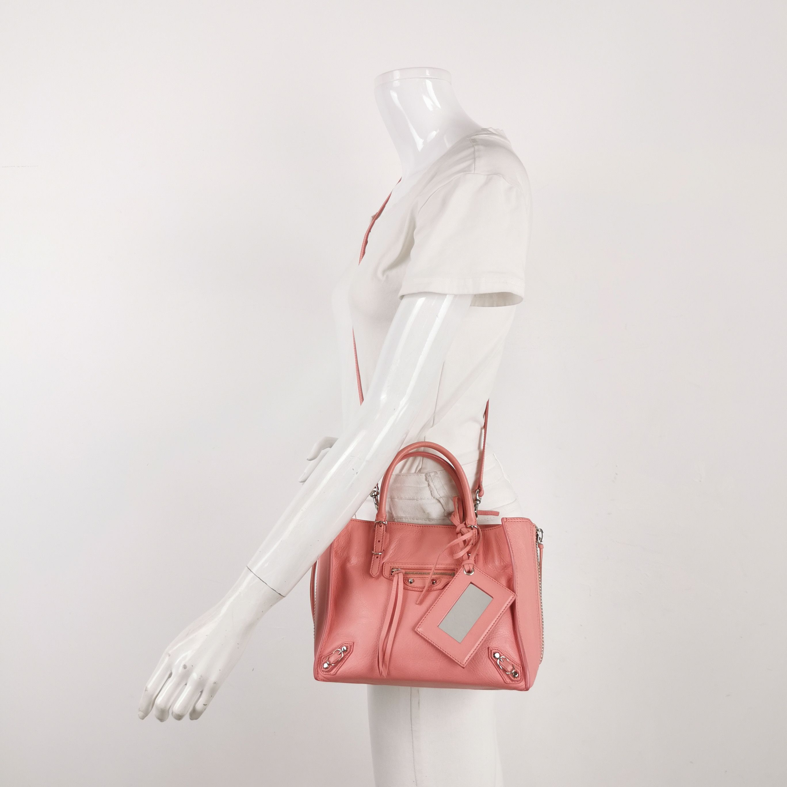 Balenciaga Balenciaga Women os Shoulder Bags Size ONE SIZE - 2 Thumbnail