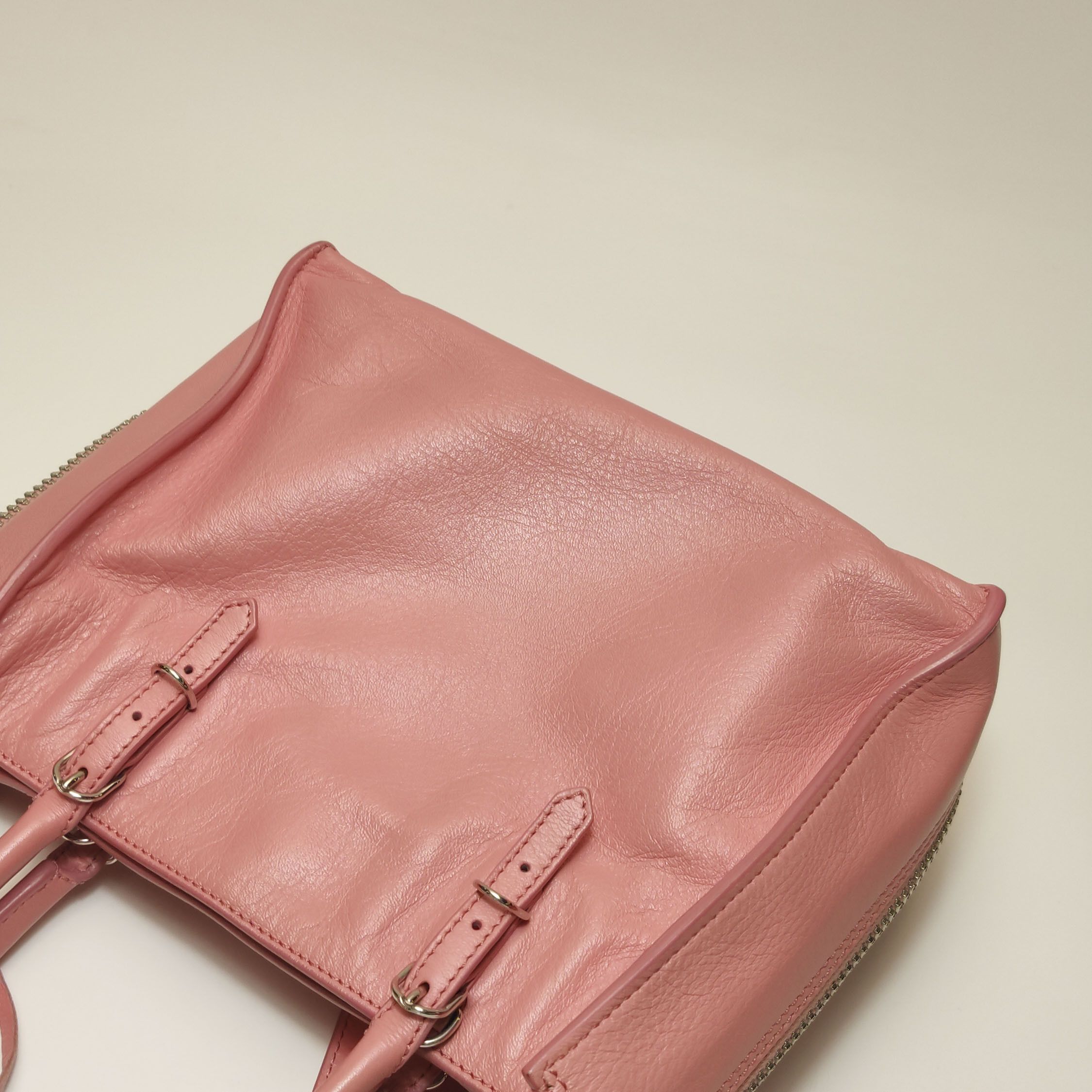 Balenciaga Balenciaga Women os Shoulder Bags Size ONE SIZE - 24 Thumbnail