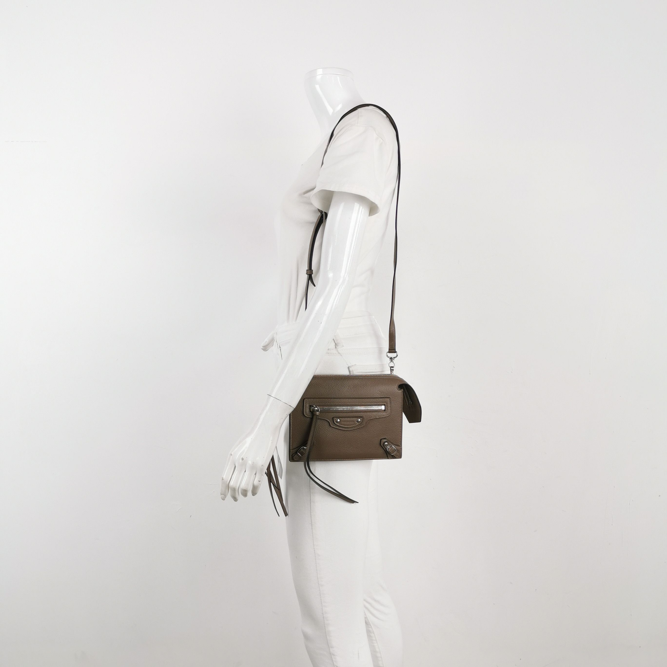 Balenciaga Balenciaga Women os Crossbody Bags Size ONE SIZE - 2 Thumbnail