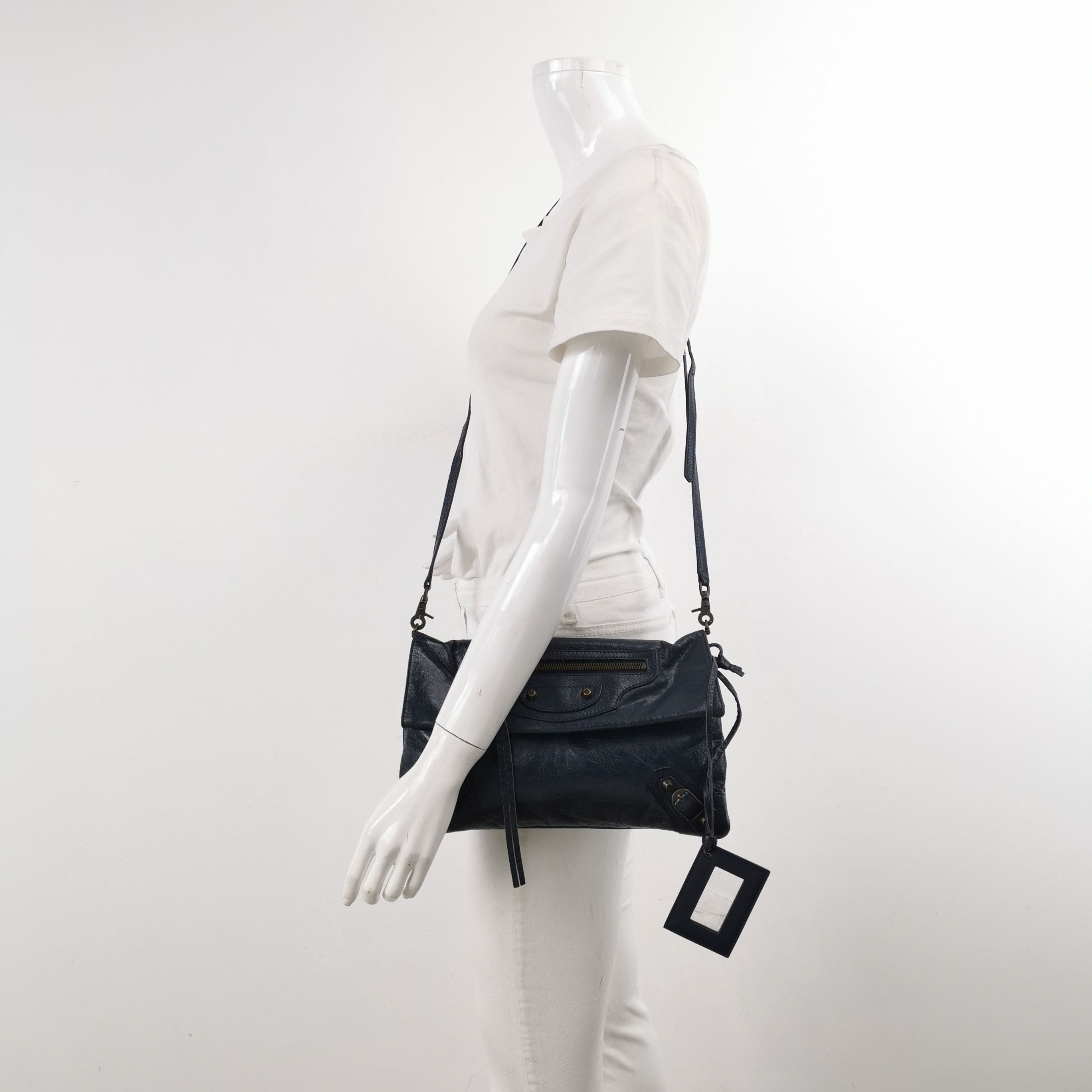 Balenciaga Balenciaga Women os Shoulder Bags Size ONE SIZE - 2 Thumbnail