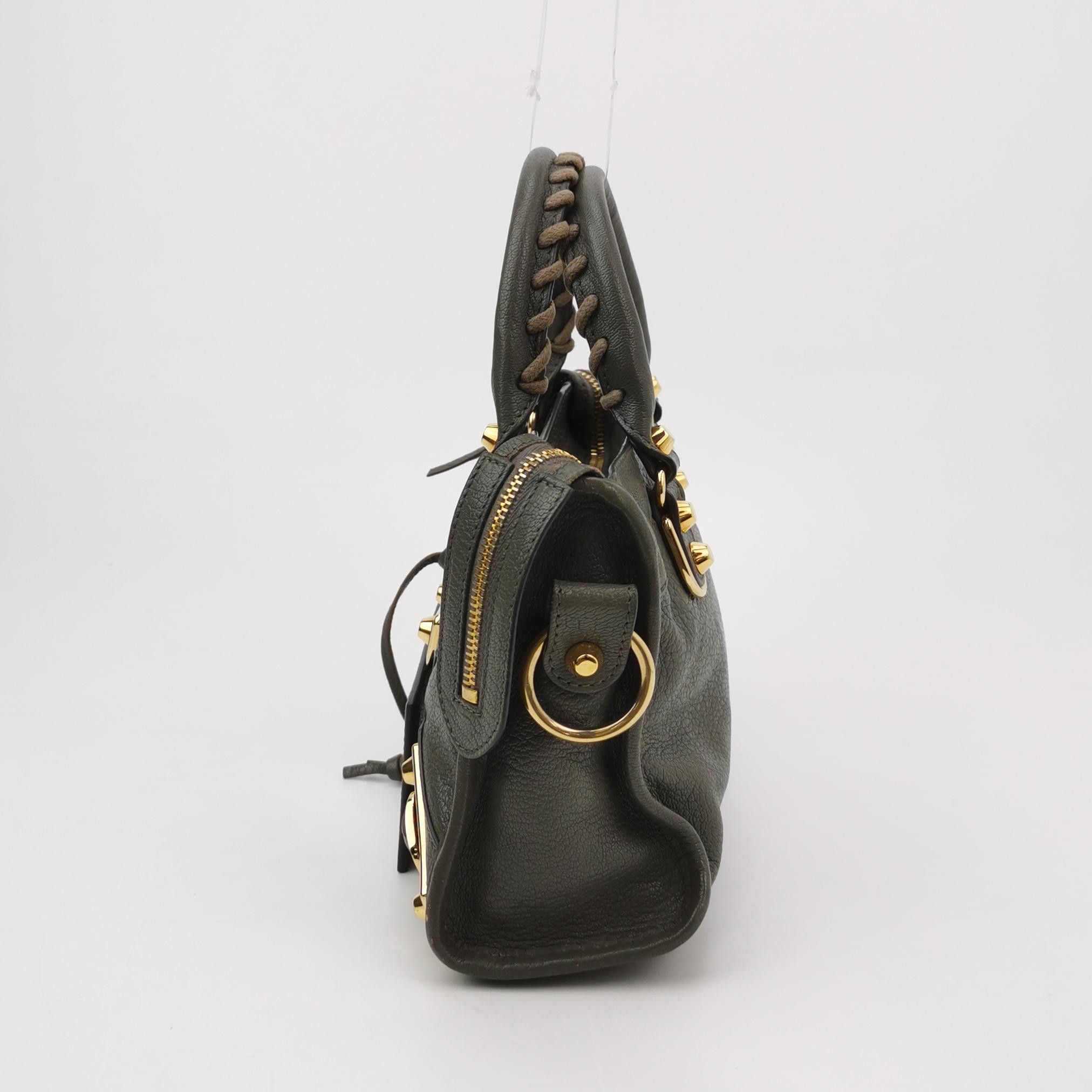 Balenciaga Balenciaga Women os Shoulder Bags Size ONE SIZE - 3 Thumbnail
