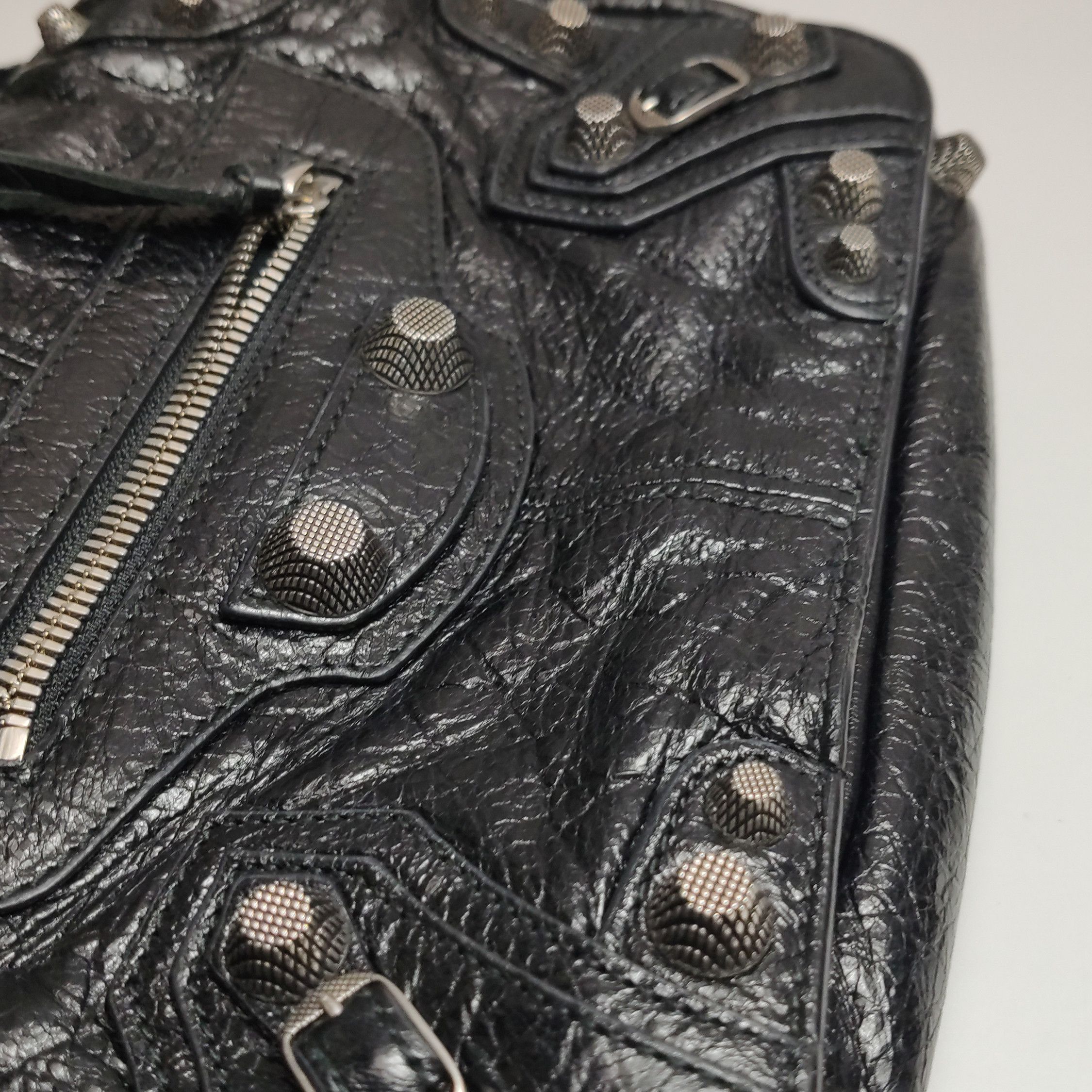 Balenciaga Balenciaga Women os Shoulder Bags Size ONE SIZE - 18 Thumbnail
