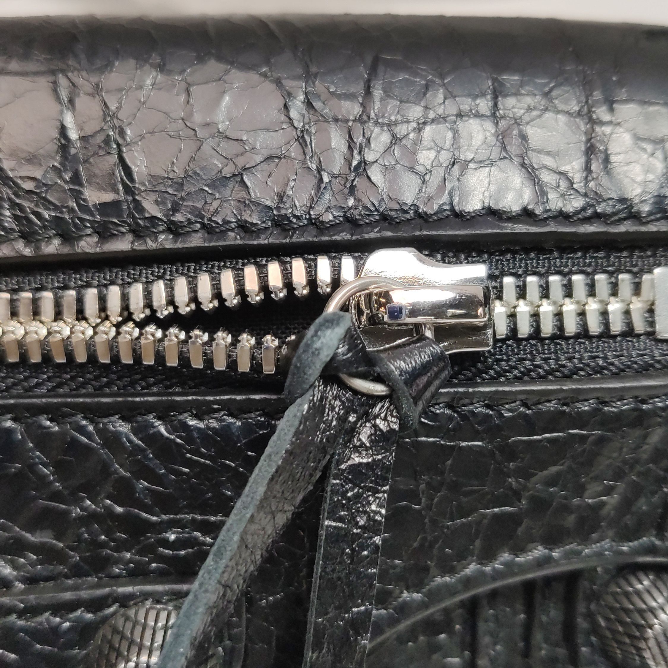 Balenciaga Balenciaga Women os Shoulder Bags Size ONE SIZE - 11 Thumbnail