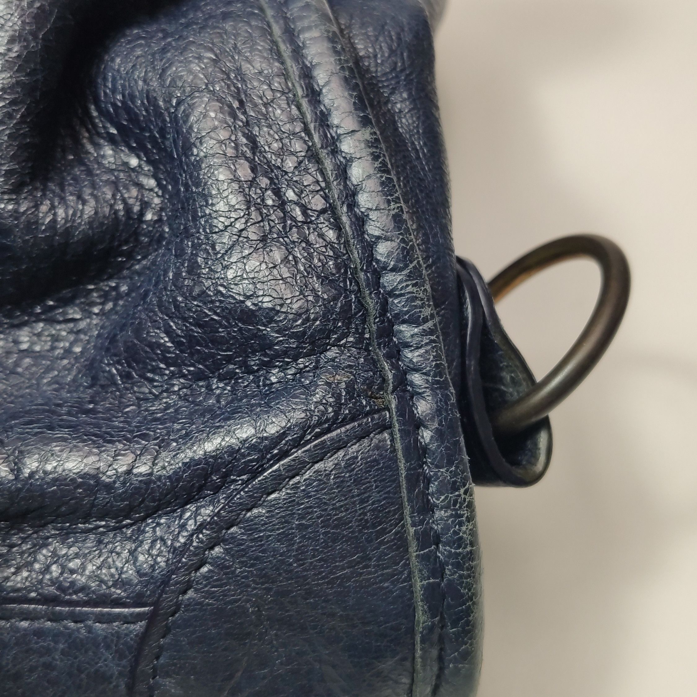 Balenciaga Balenciaga Women os Shoulder Bags Size ONE SIZE - 23 Thumbnail