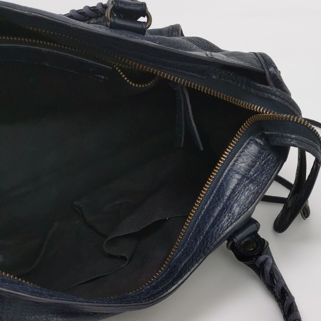 Balenciaga Balenciaga Women os Shoulder Bags Size ONE SIZE - 7 Thumbnail