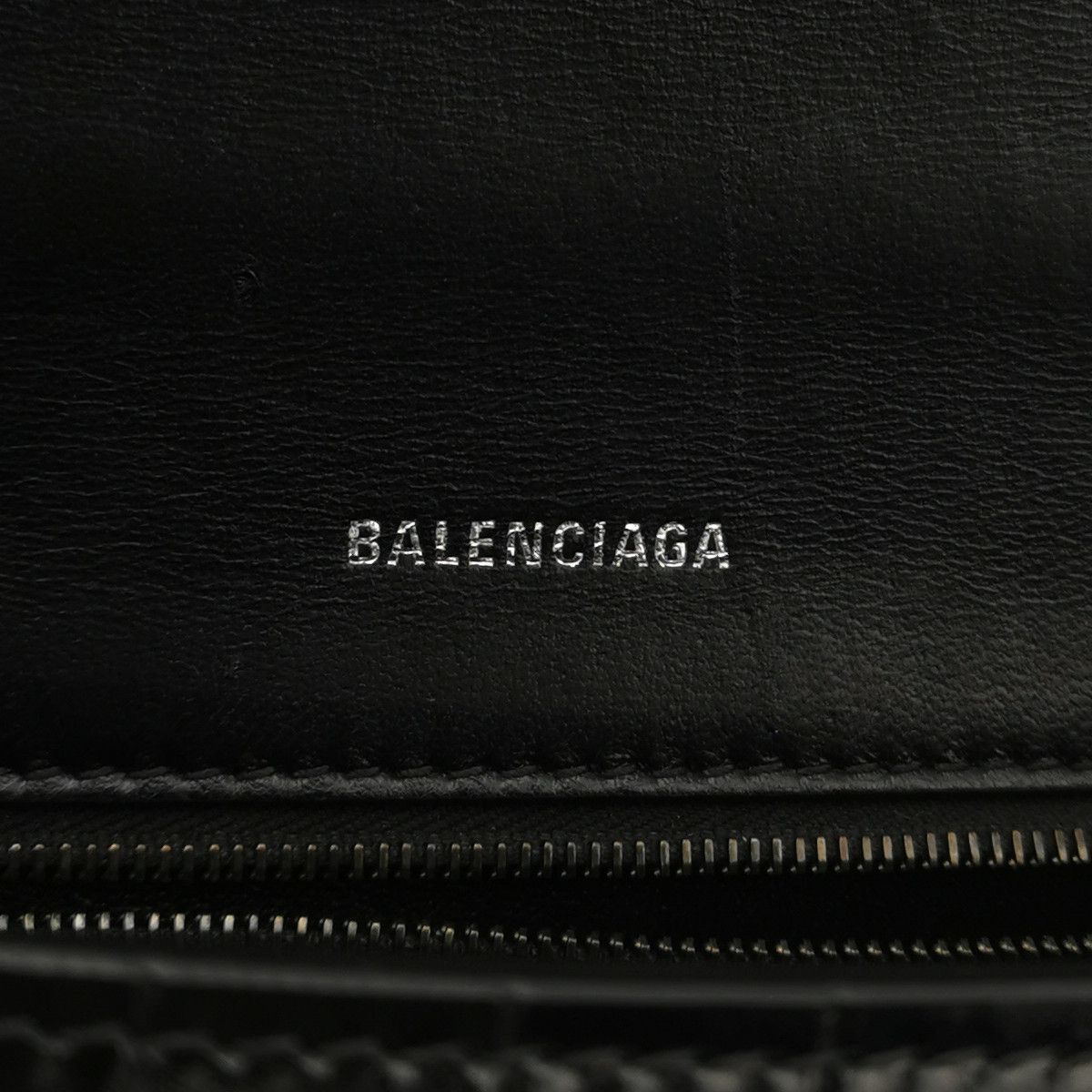 Balenciaga Balenciaga Women os Shoulder Bags Size ONE SIZE - 8 Thumbnail