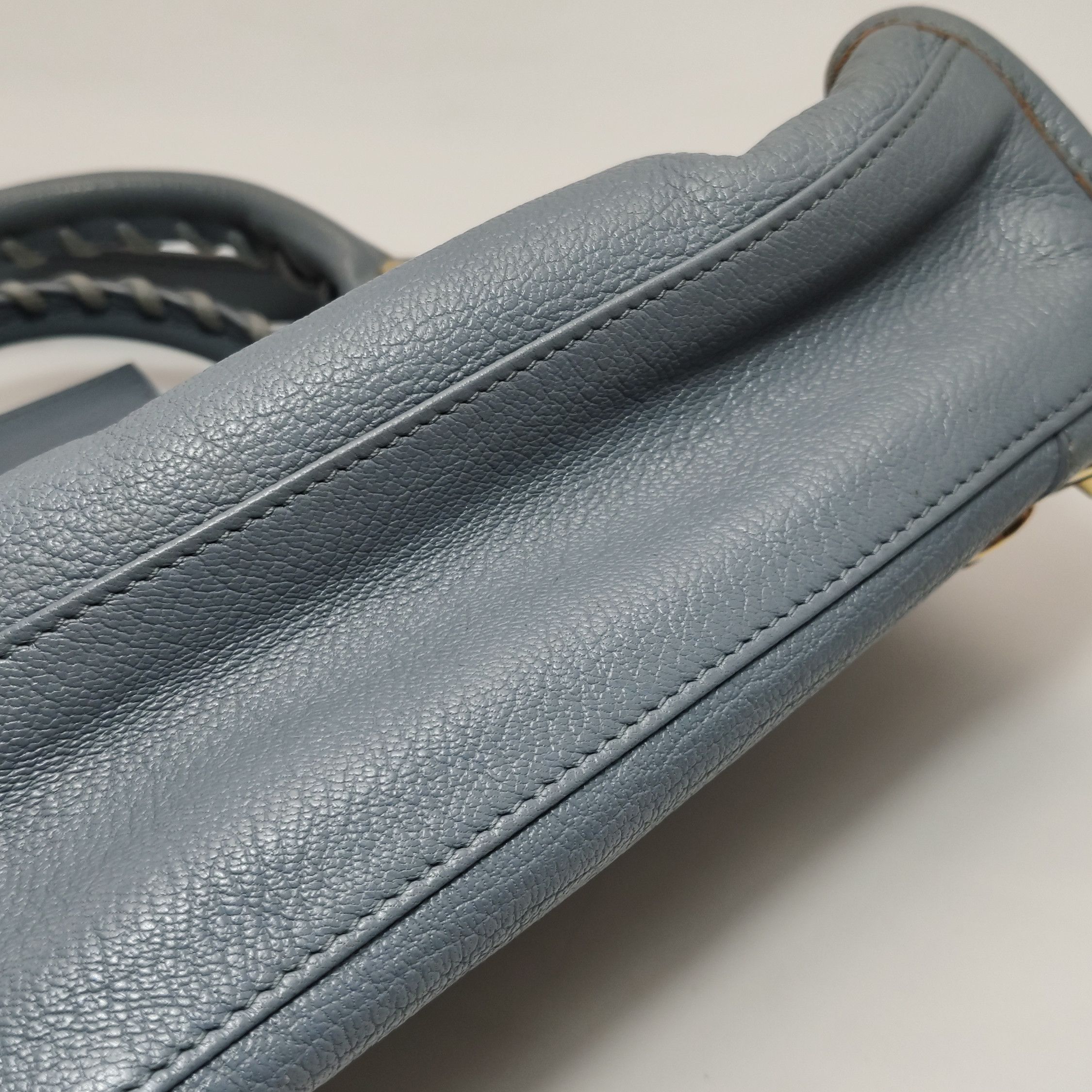 Balenciaga Balenciaga Women os Shoulder Bags Size ONE SIZE - 22 Thumbnail