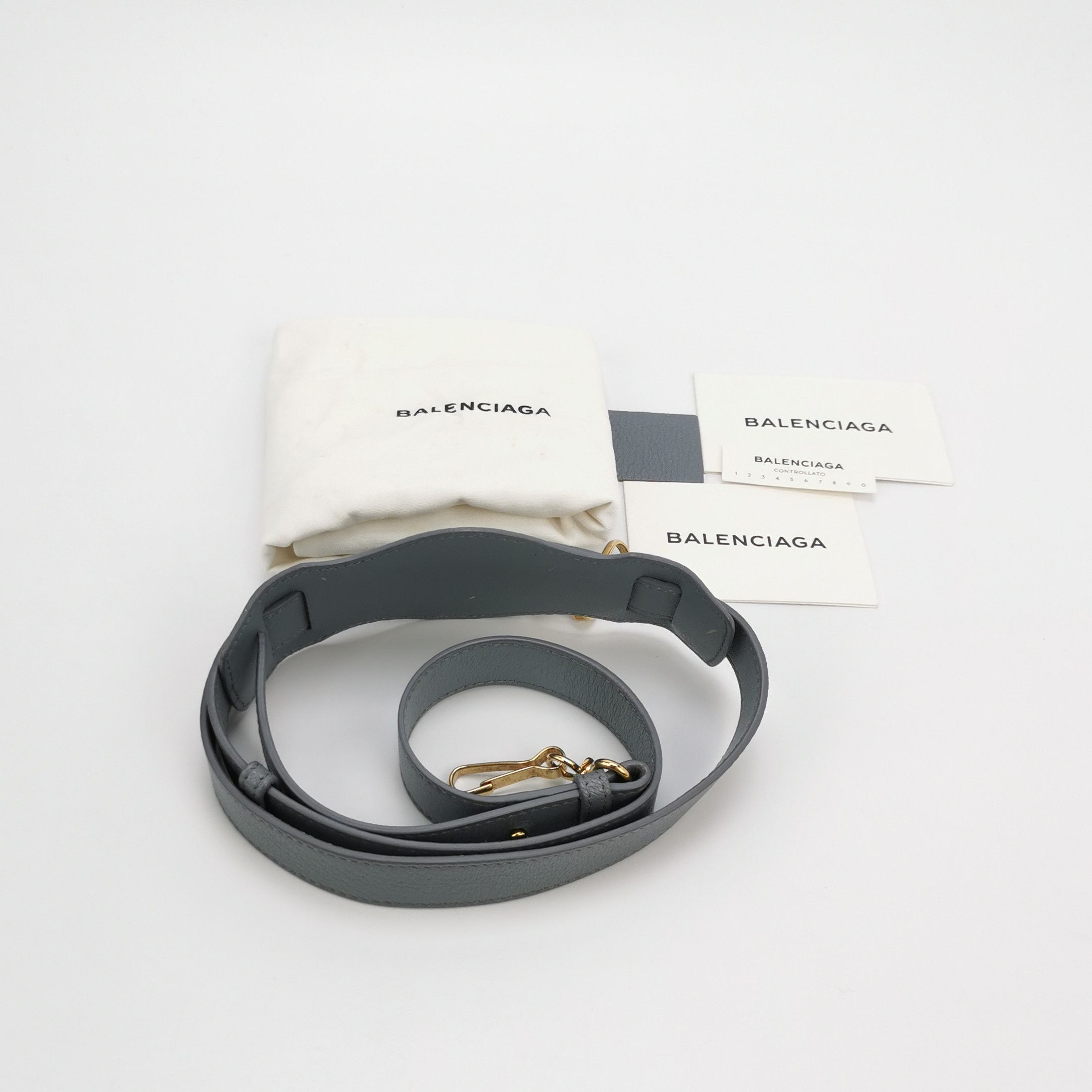 Balenciaga Balenciaga Women os Shoulder Bags Size ONE SIZE - 9 Thumbnail