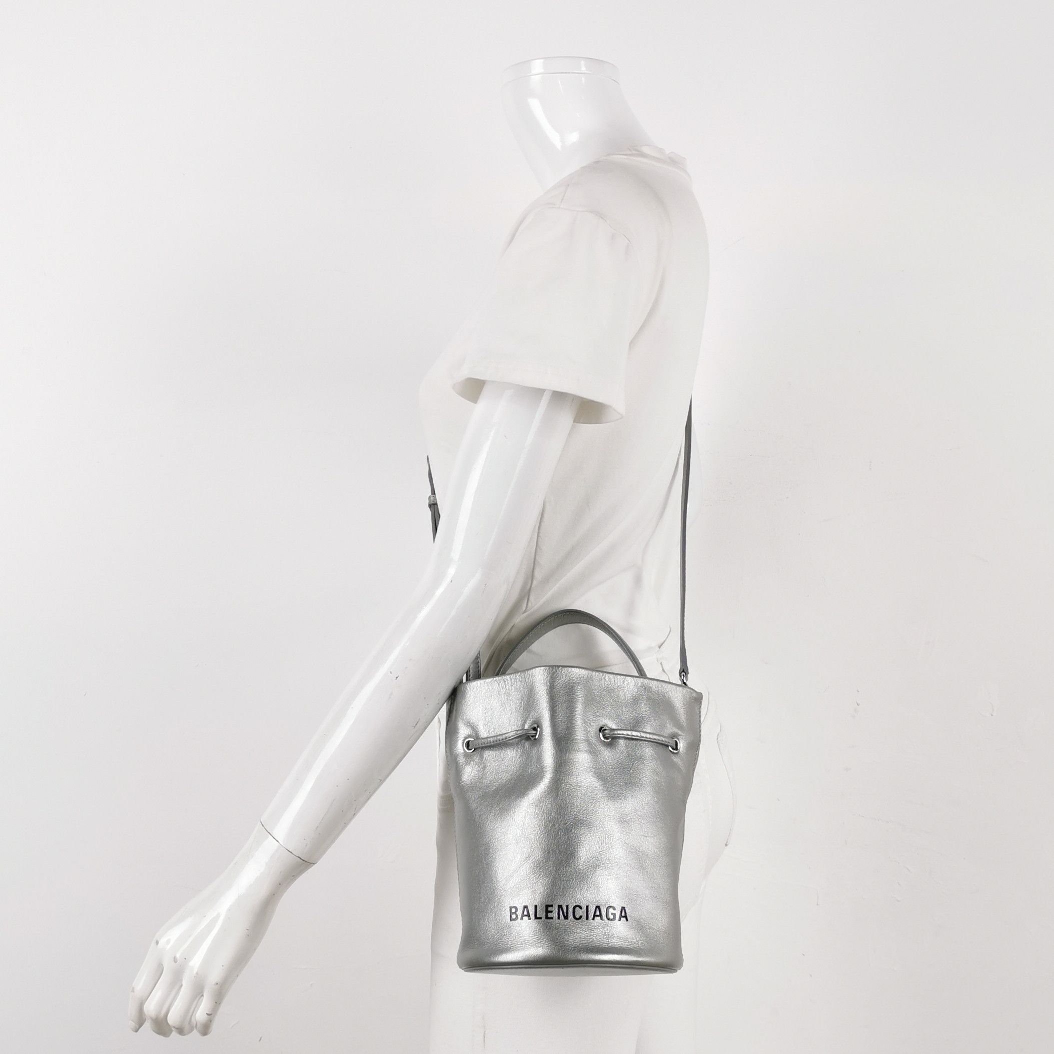 Balenciaga Balenciaga Women os Crossbody Bags Size ONE SIZE - 2 Thumbnail