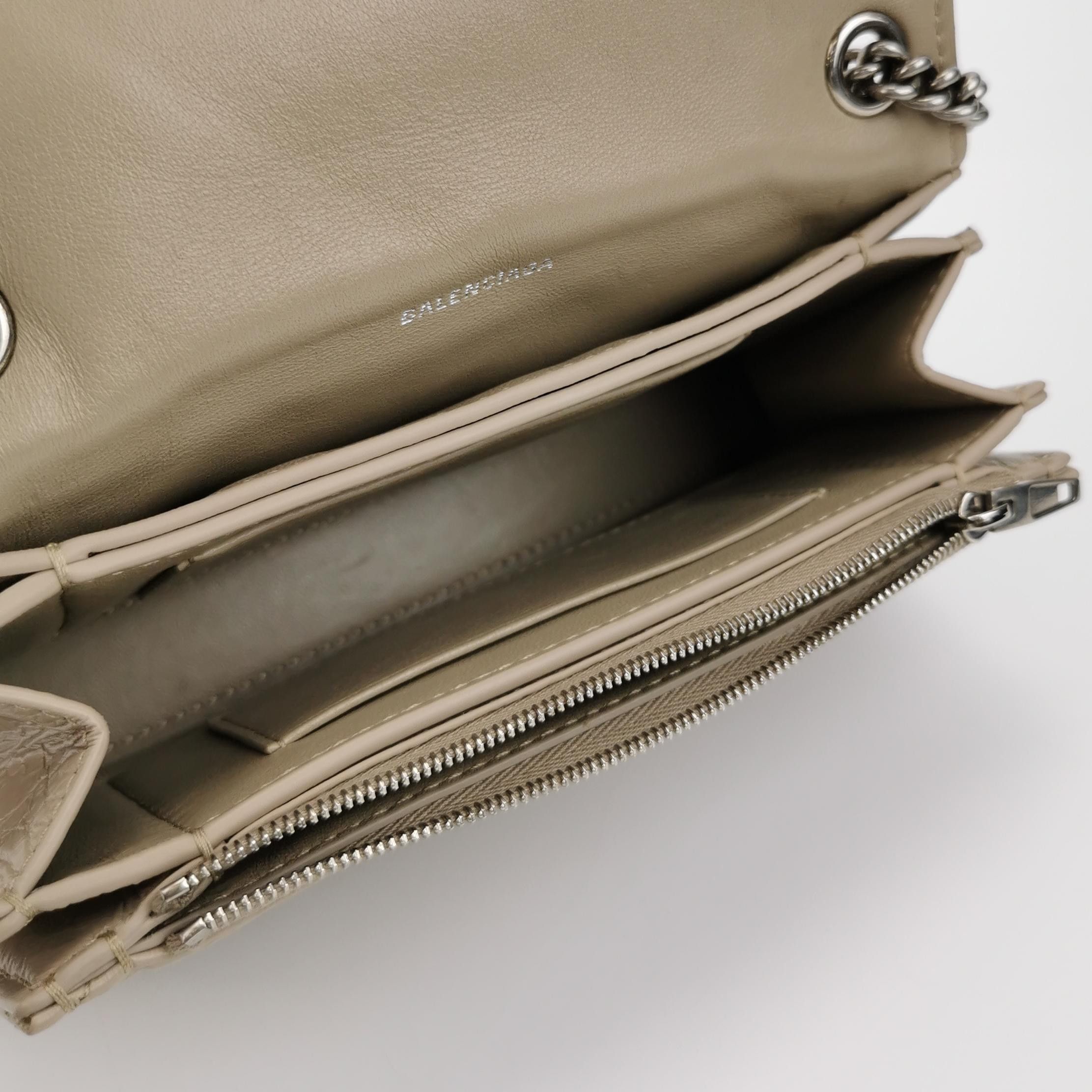 Balenciaga Balenciaga Women os Shoulder Bags Size ONE SIZE - 7 Thumbnail
