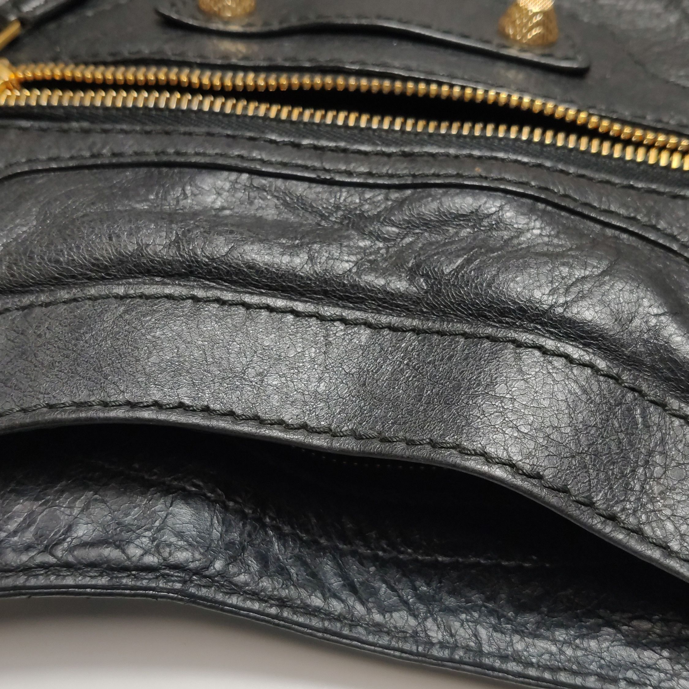 Balenciaga Balenciaga Women os Shoulder Bags Size ONE SIZE - 25 Thumbnail