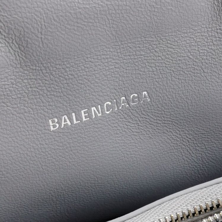 Balenciaga Balenciaga Women os Shoulder Bags Size ONE SIZE - 8 Thumbnail