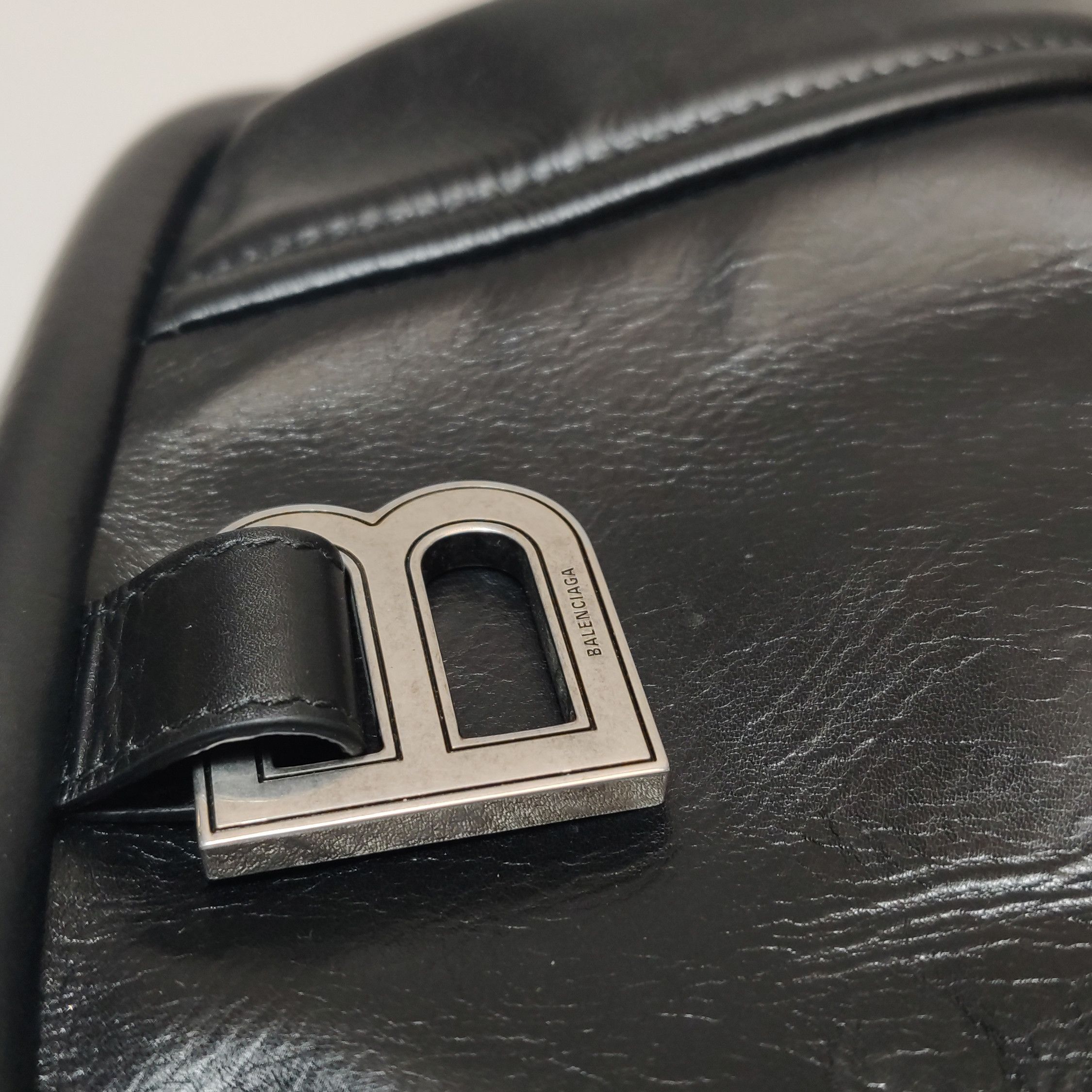Balenciaga Balenciaga Women os Clutches Size ONE SIZE - 12 Thumbnail