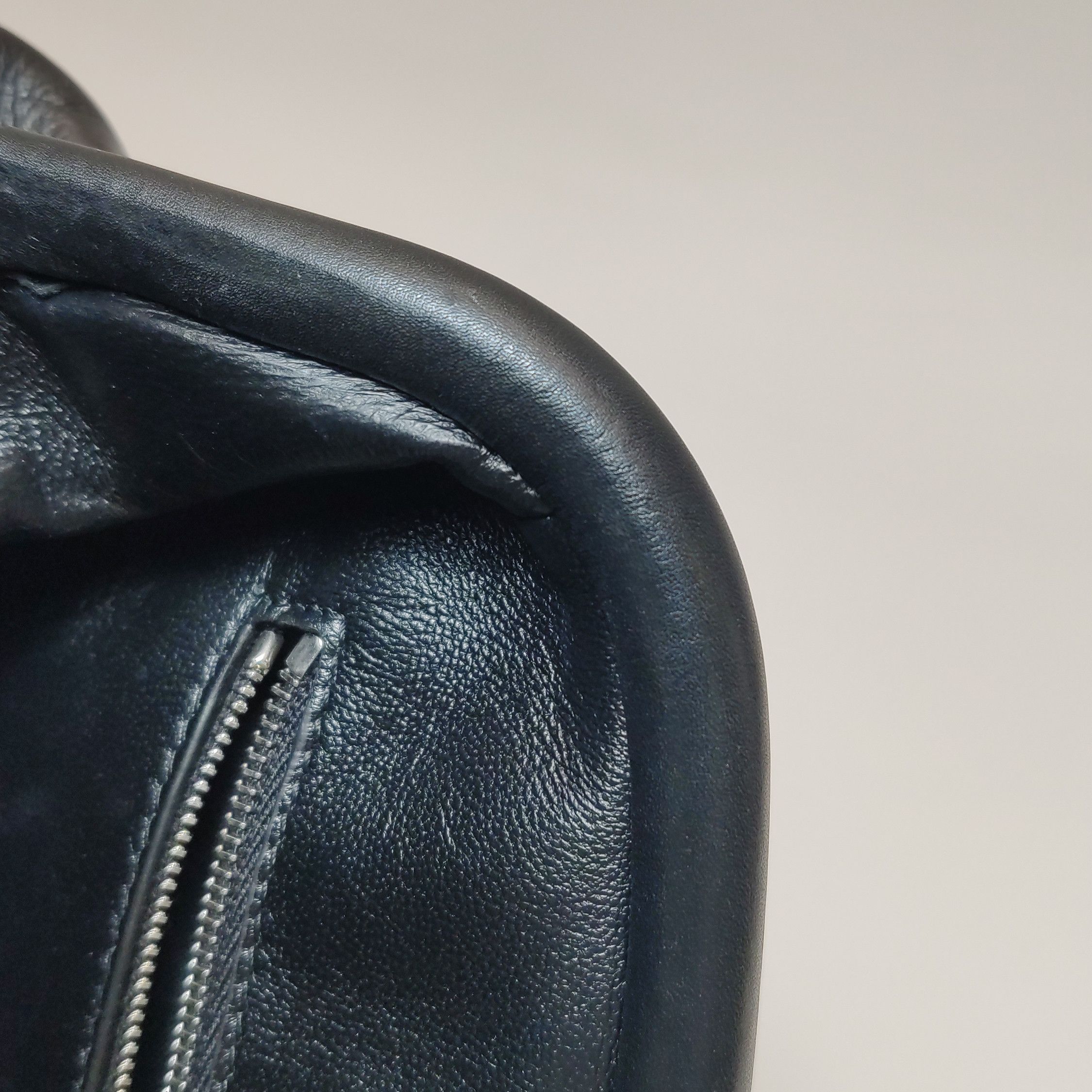 Balenciaga Balenciaga Women os Clutches Size ONE SIZE - 15 Thumbnail