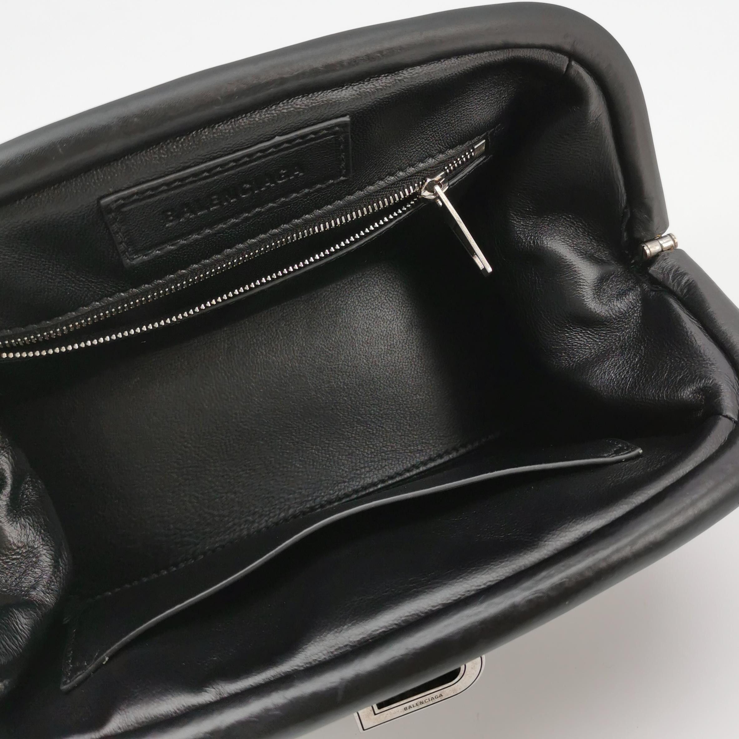 Balenciaga Balenciaga Women os Clutches Size ONE SIZE - 6 Thumbnail