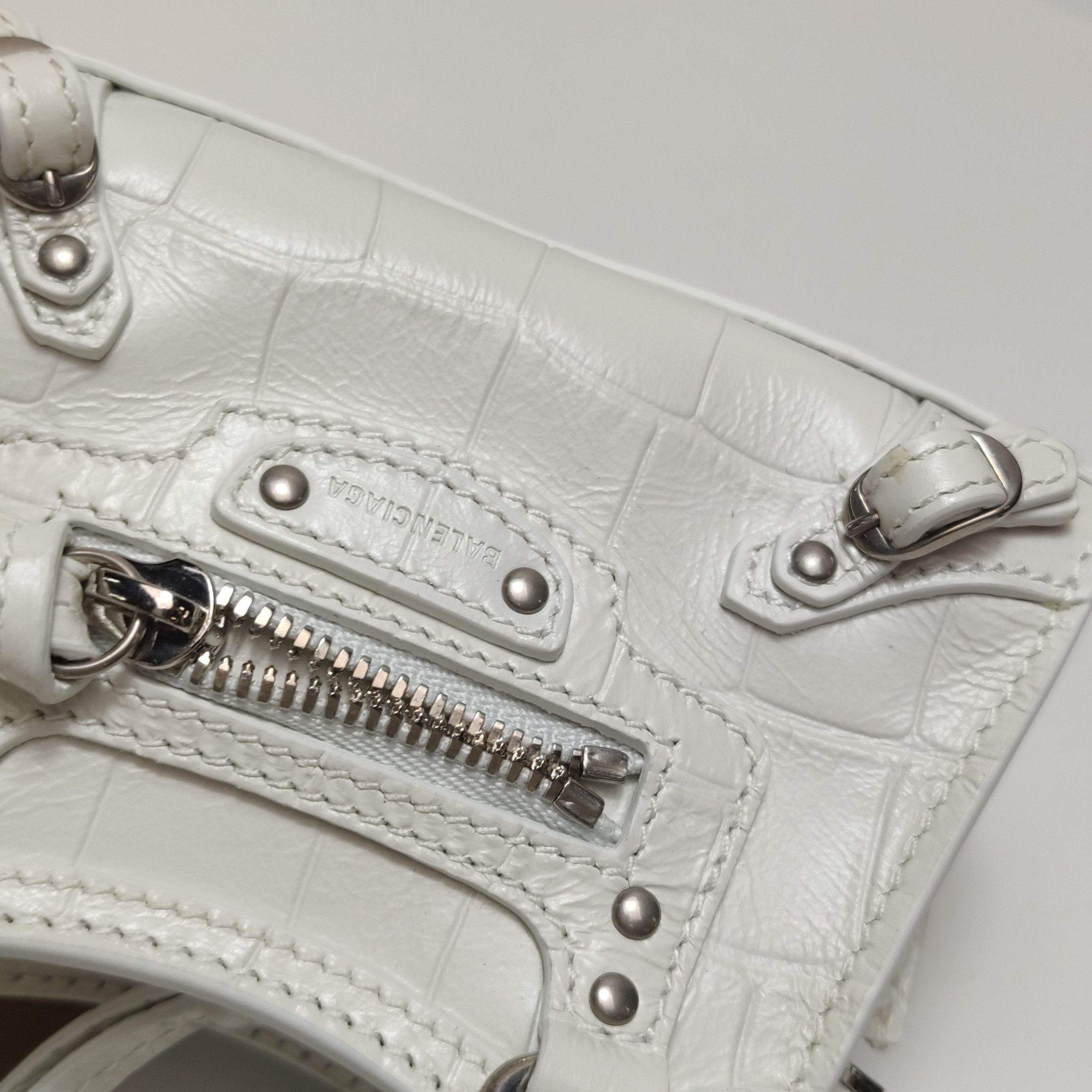 Balenciaga Balenciaga Women os Crossbody Bags Size ONE SIZE - 18 Thumbnail