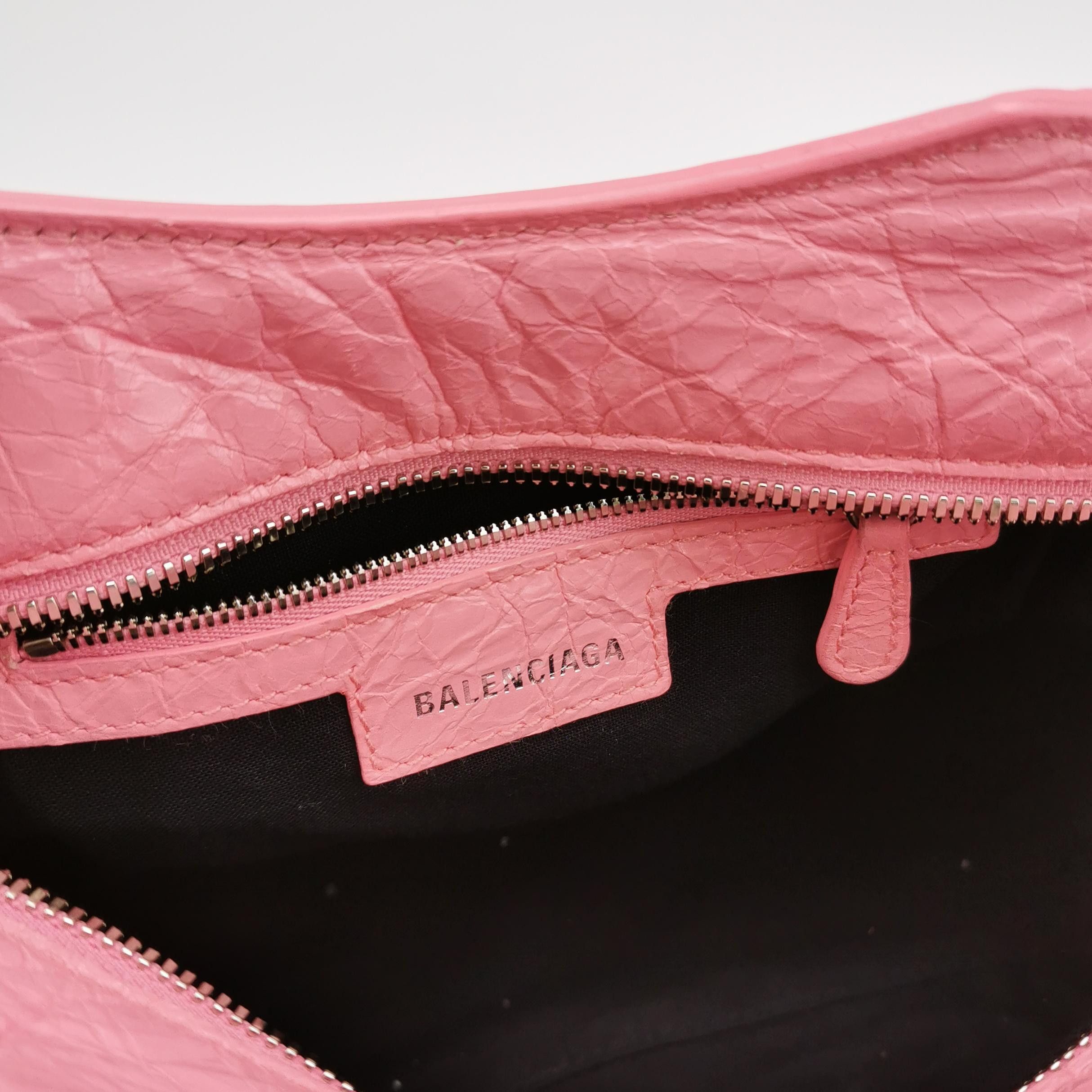 Balenciaga Balenciaga Women os Shoulder Bags Size ONE SIZE - 8 Thumbnail