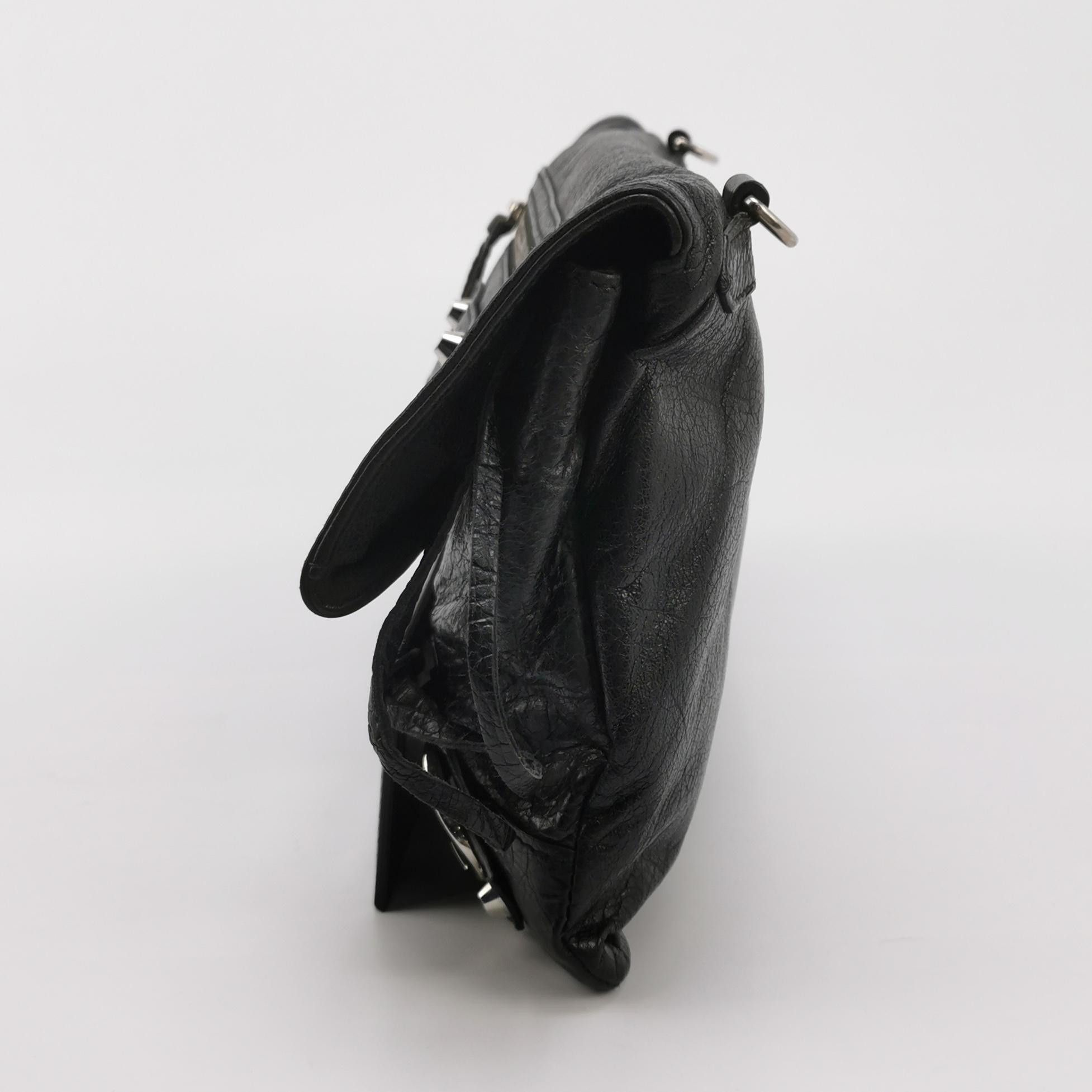Balenciaga Balenciaga Women os Crossbody Bags Size ONE SIZE - 3 Thumbnail