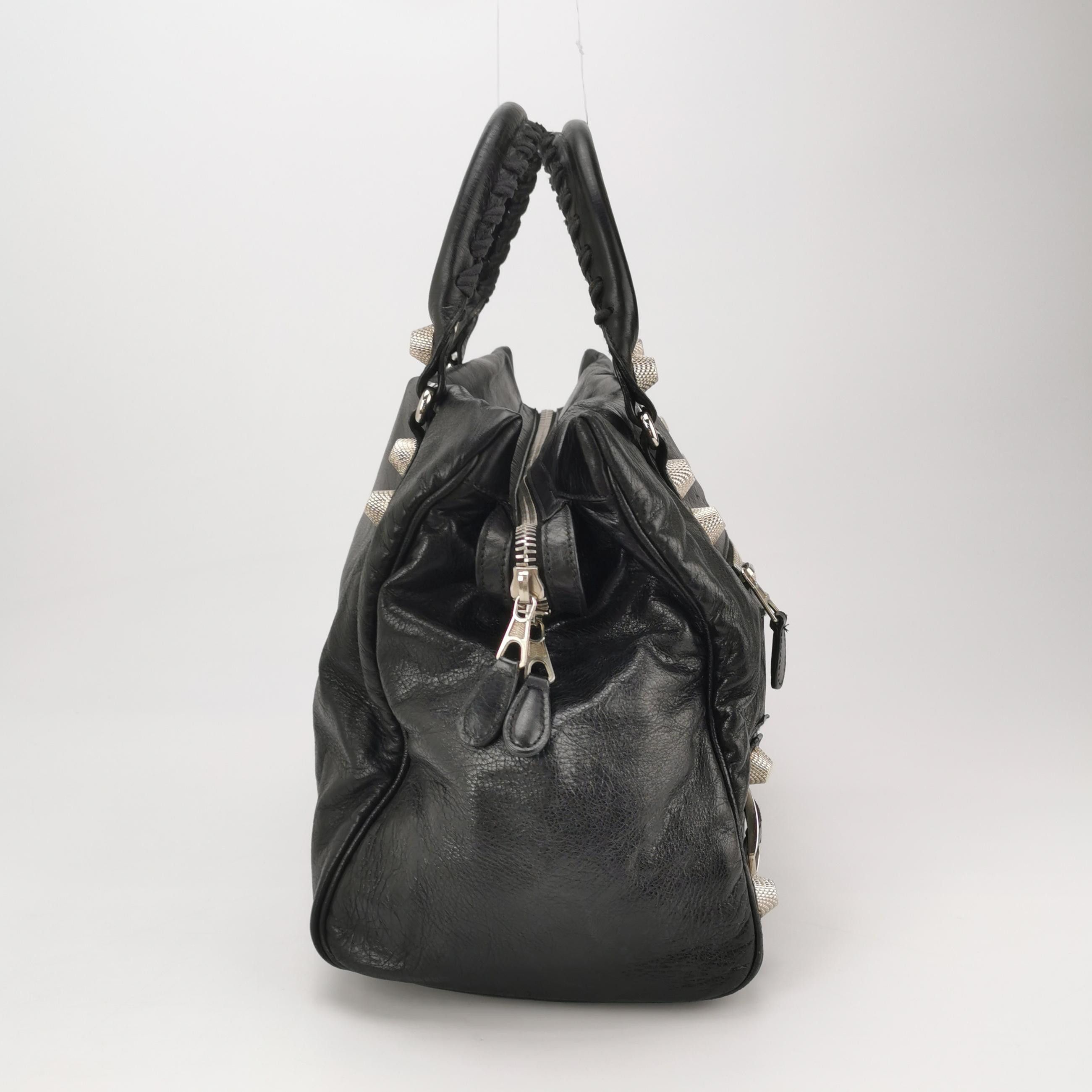 Balenciaga Balenciaga Women os Tote Bags Size ONE SIZE - 4 Thumbnail