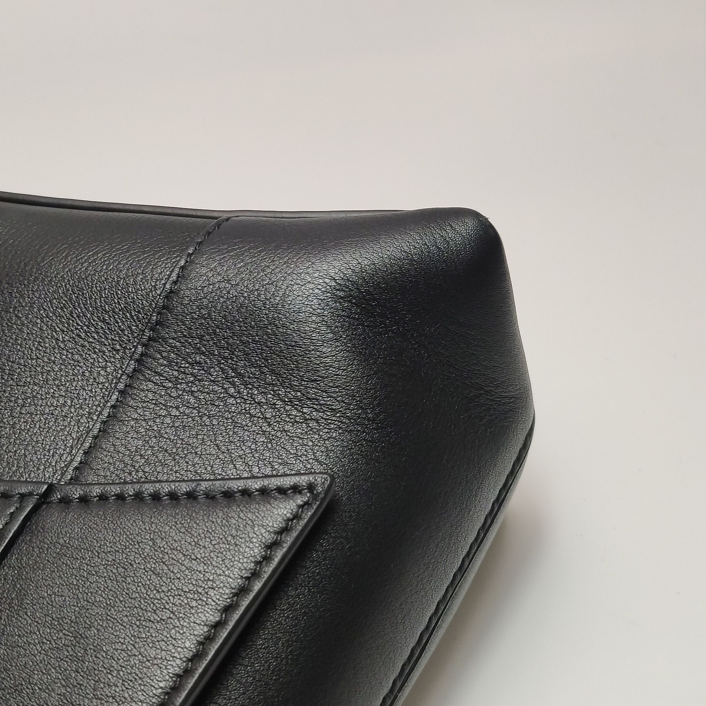 Balenciaga Balenciaga Women os Shoulder Bags Size ONE SIZE - 23 Thumbnail