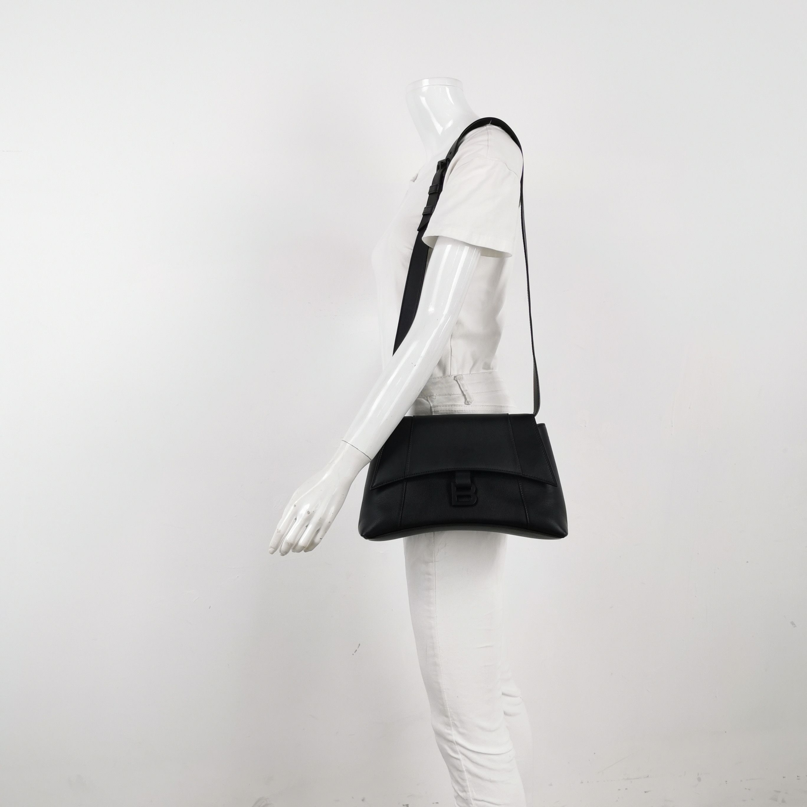 Balenciaga Balenciaga Women os Shoulder Bags Size ONE SIZE - 2 Thumbnail