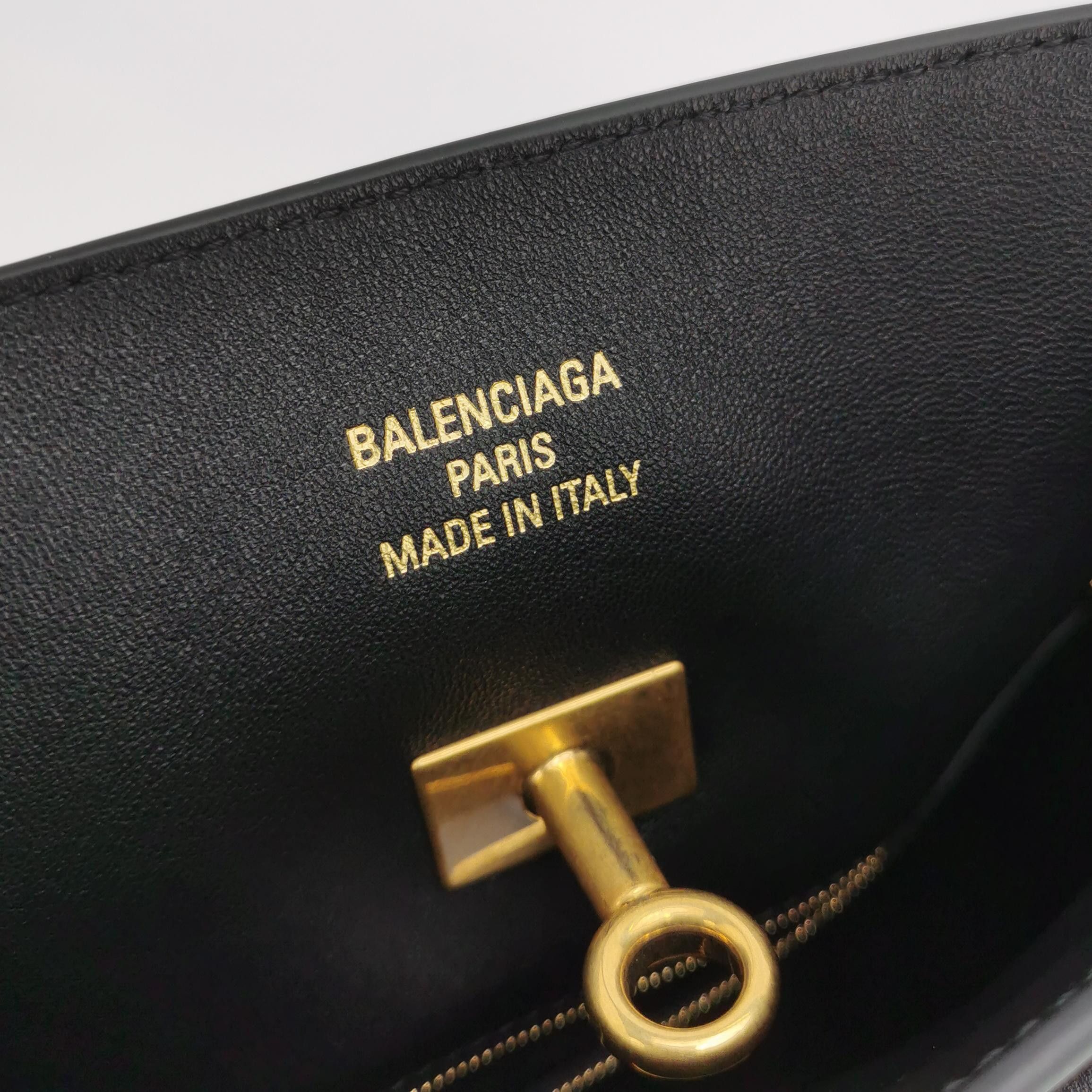 Balenciaga Balenciaga Women os Shoulder Bags Size ONE SIZE - 8 Thumbnail