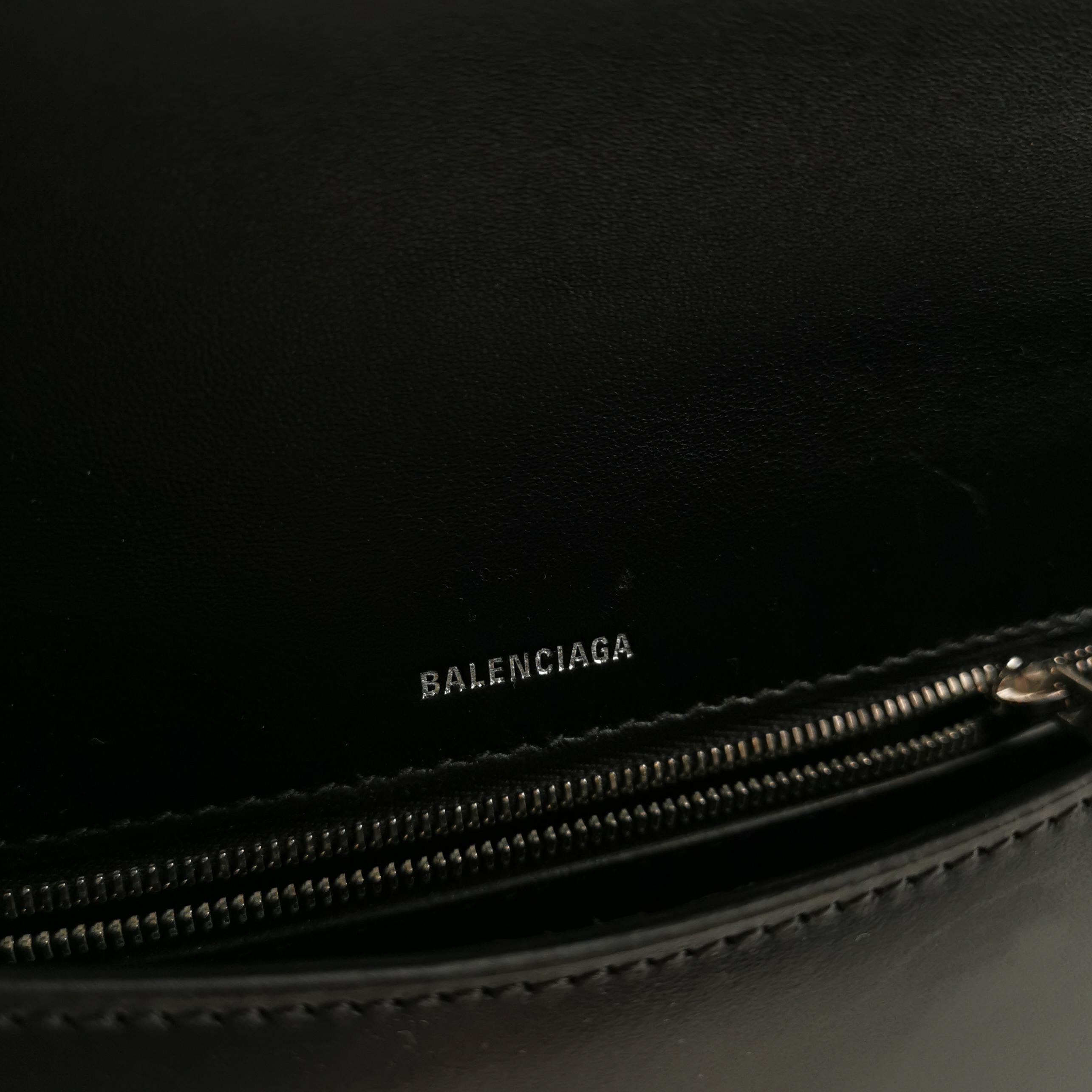 Balenciaga Balenciaga Women os Shoulder Bags Size ONE SIZE - 8 Thumbnail