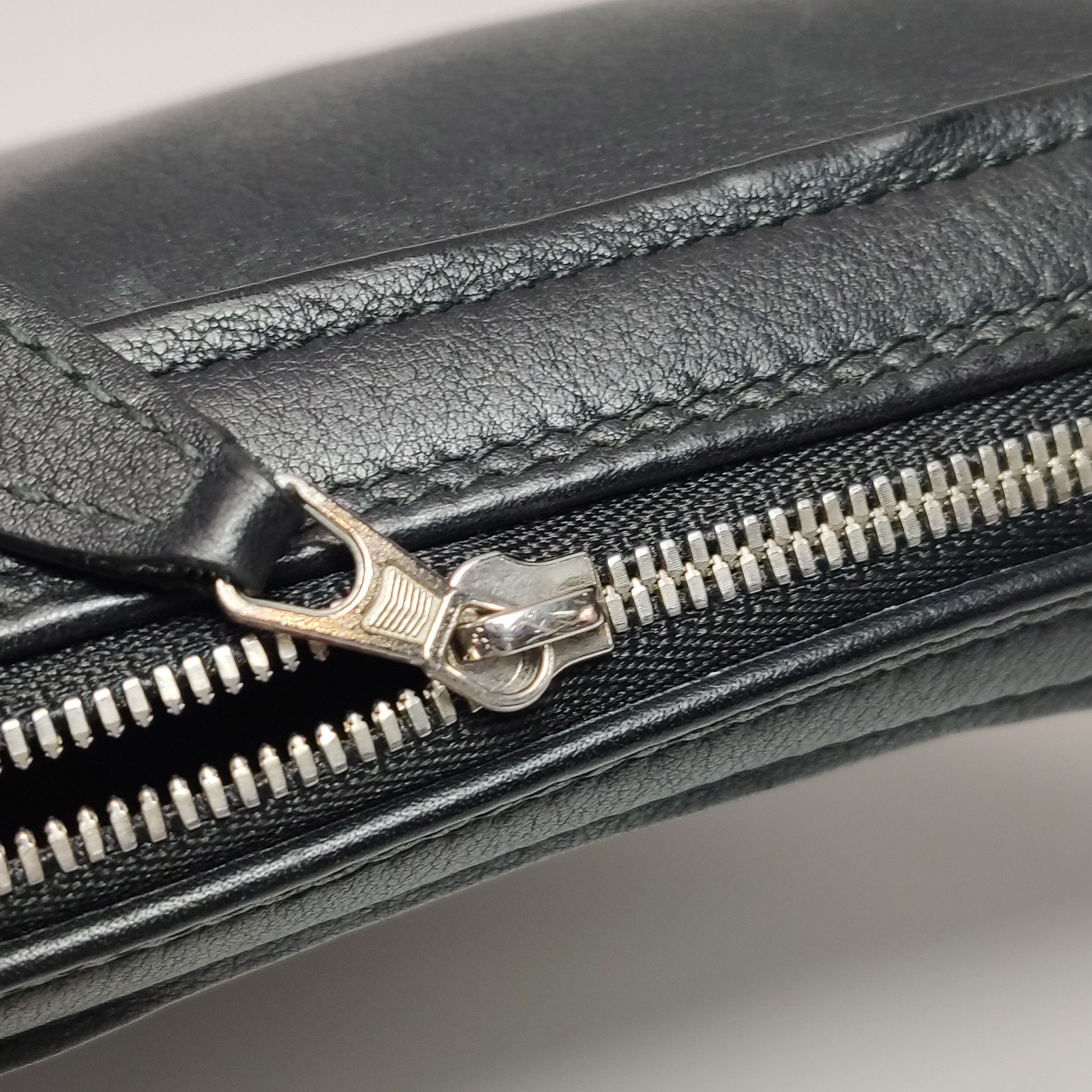 Balenciaga Balenciaga Women os Clutches Size ONE SIZE - 8 Thumbnail