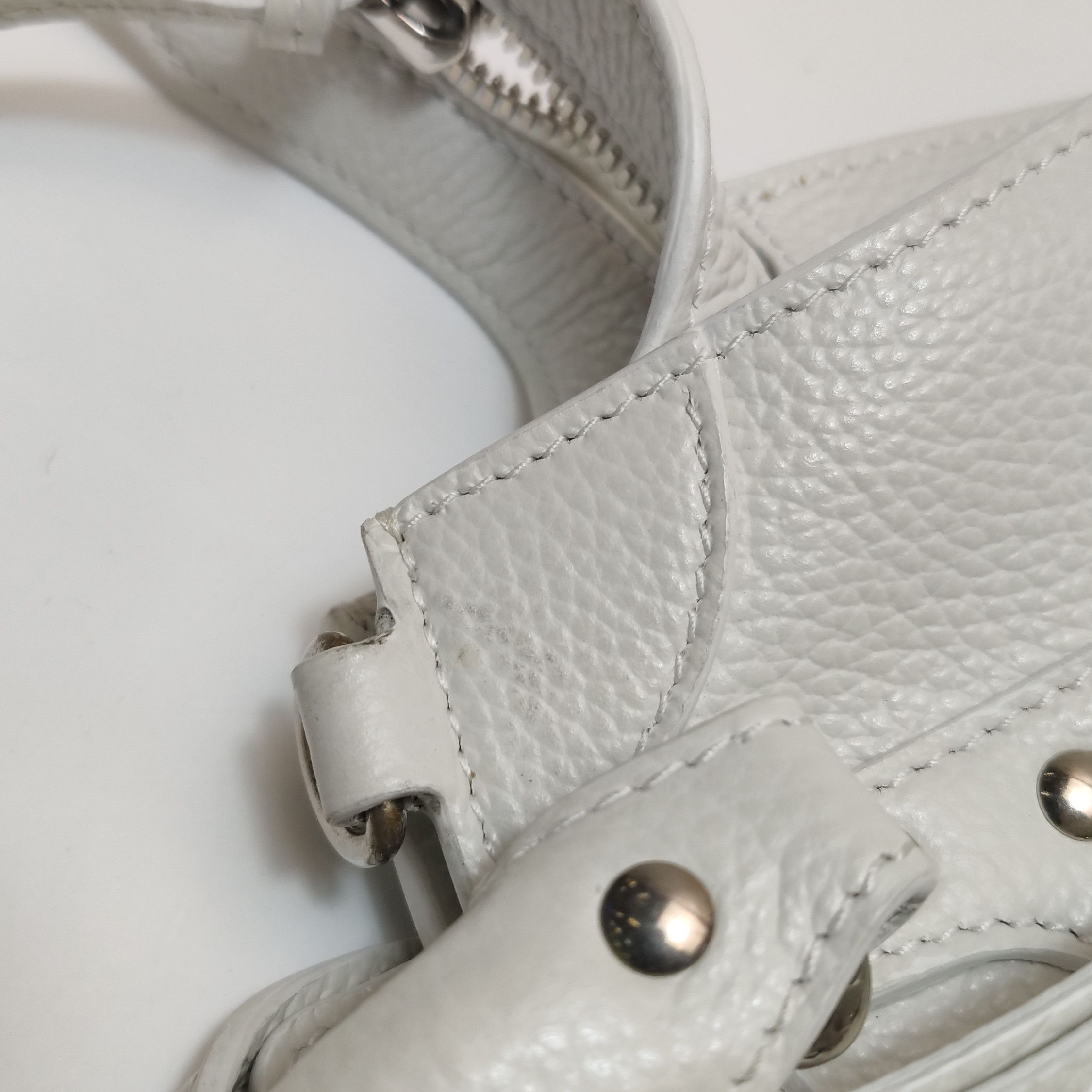 Balenciaga Balenciaga Women os Shoulder Bags Size ONE SIZE - 19 Thumbnail