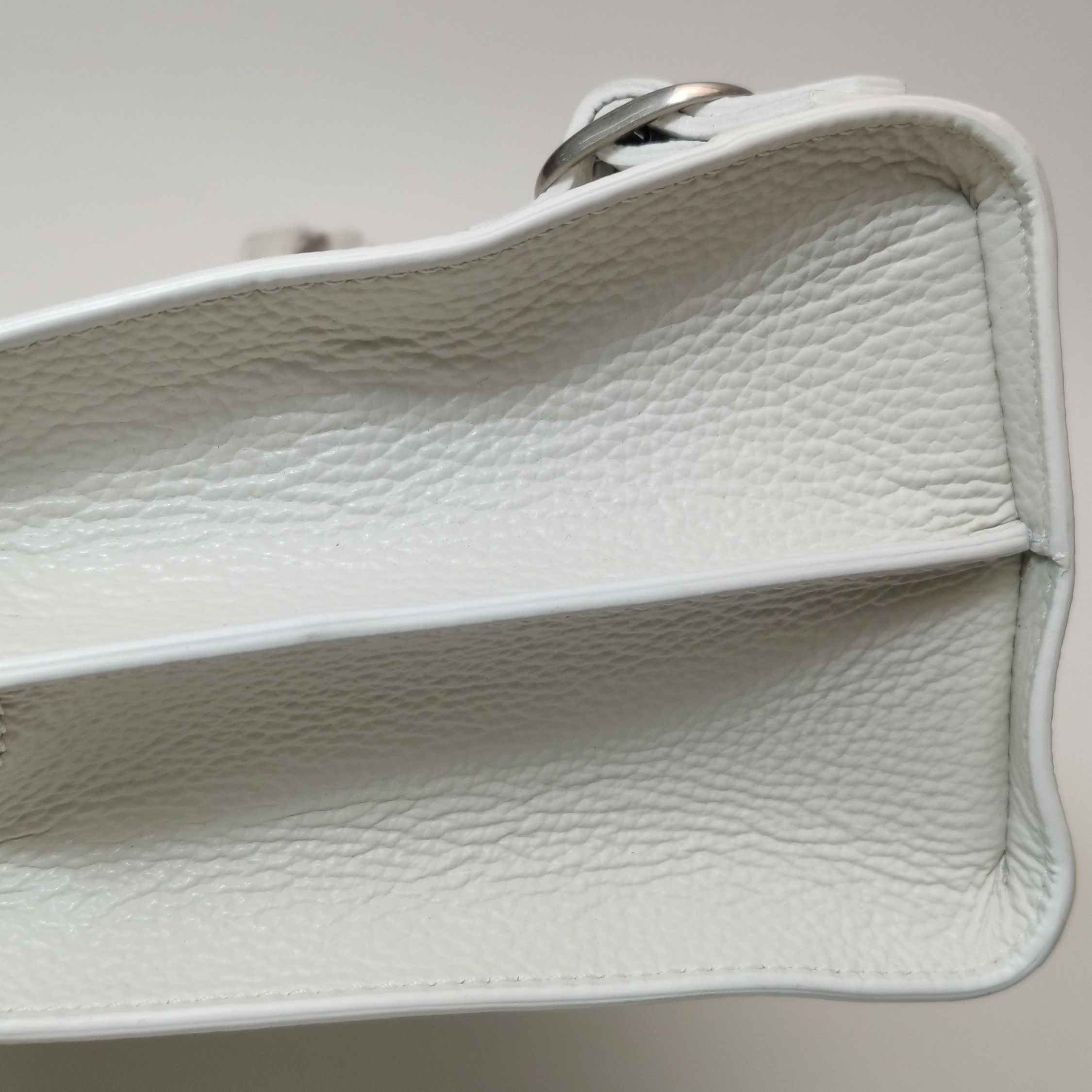 Balenciaga Balenciaga Women os Shoulder Bags Size ONE SIZE - 24 Thumbnail