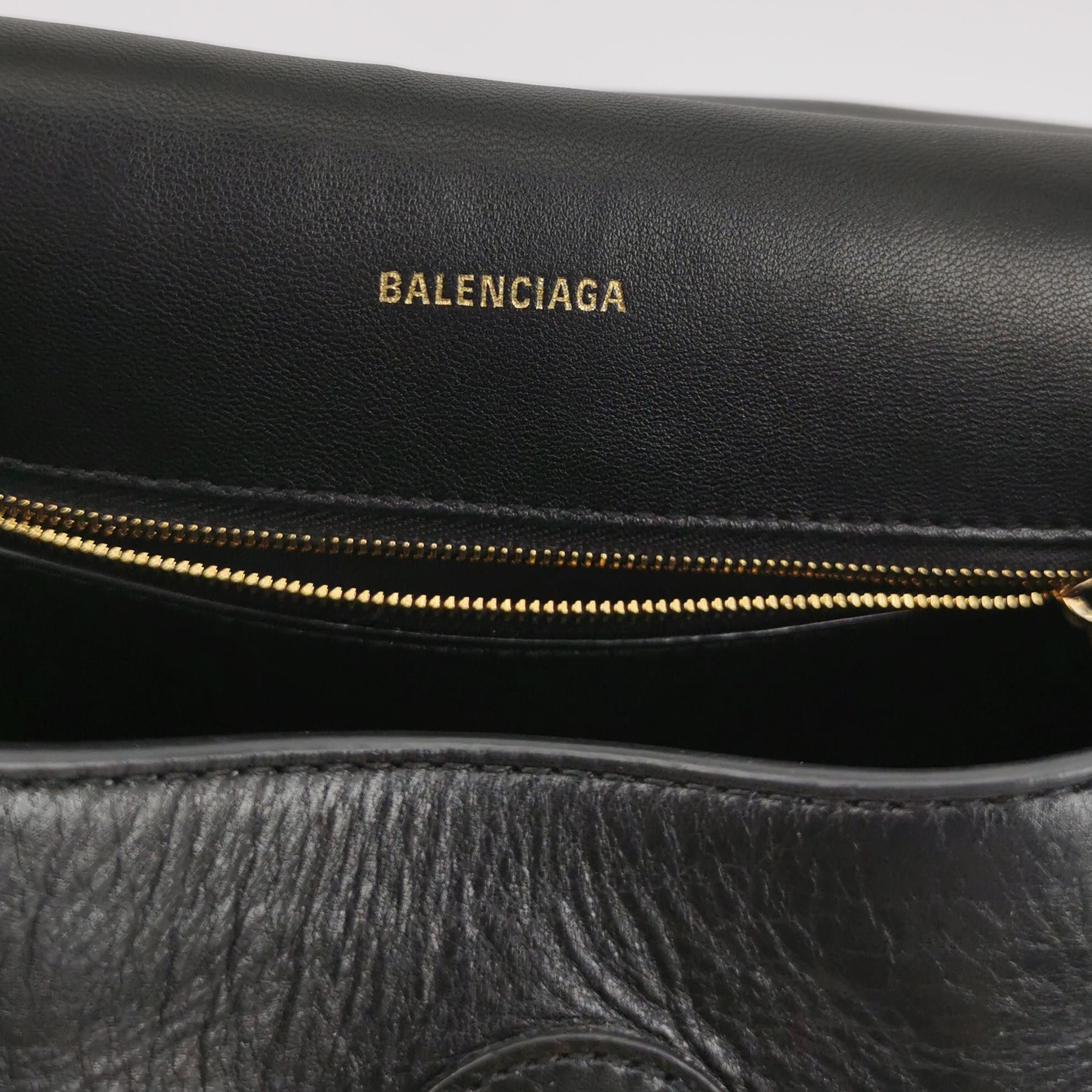 Balenciaga Balenciaga Women os Shoulder Bags Size ONE SIZE - 8 Thumbnail