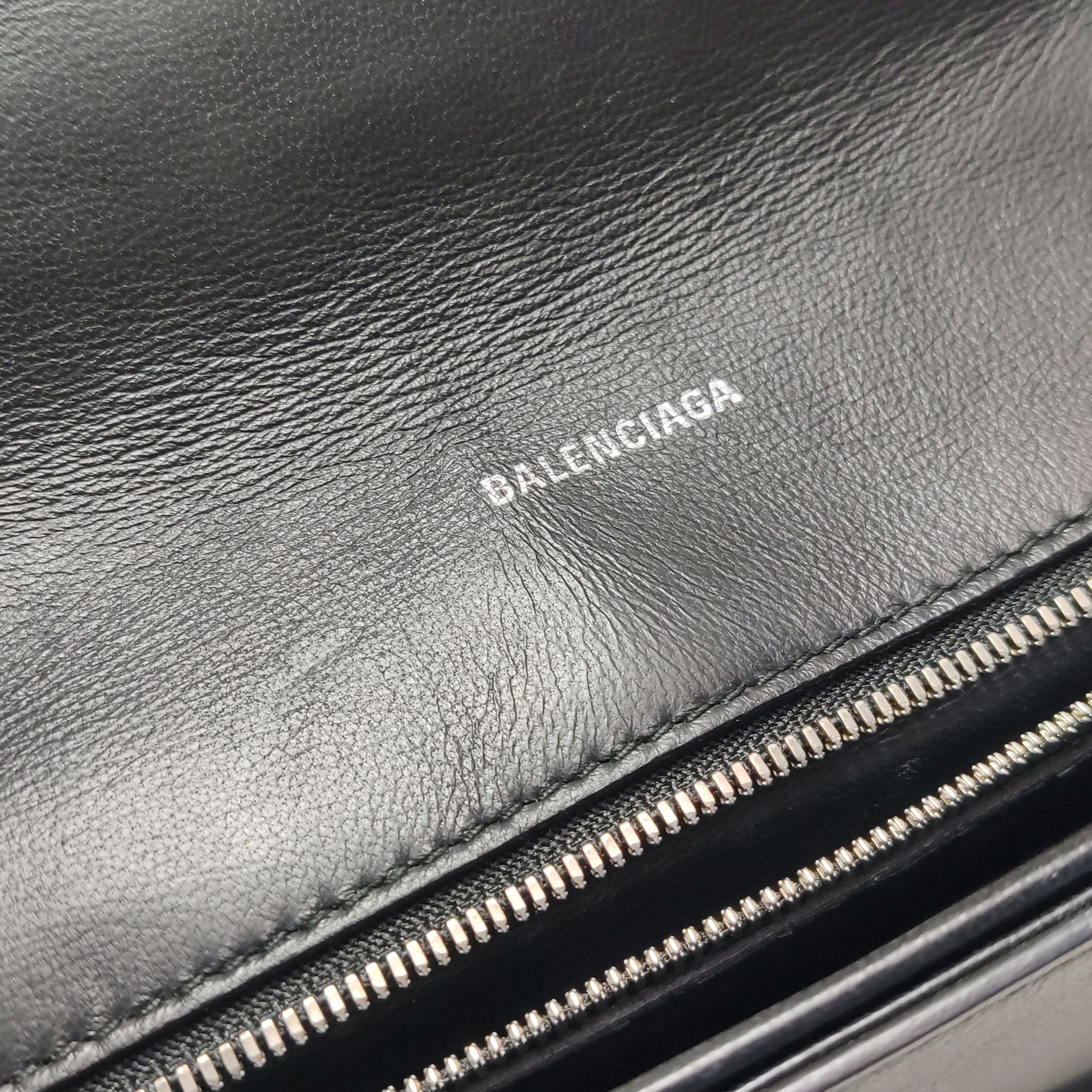 Balenciaga Balenciaga Women os Shoulder Bags Size ONE SIZE - 23 Thumbnail