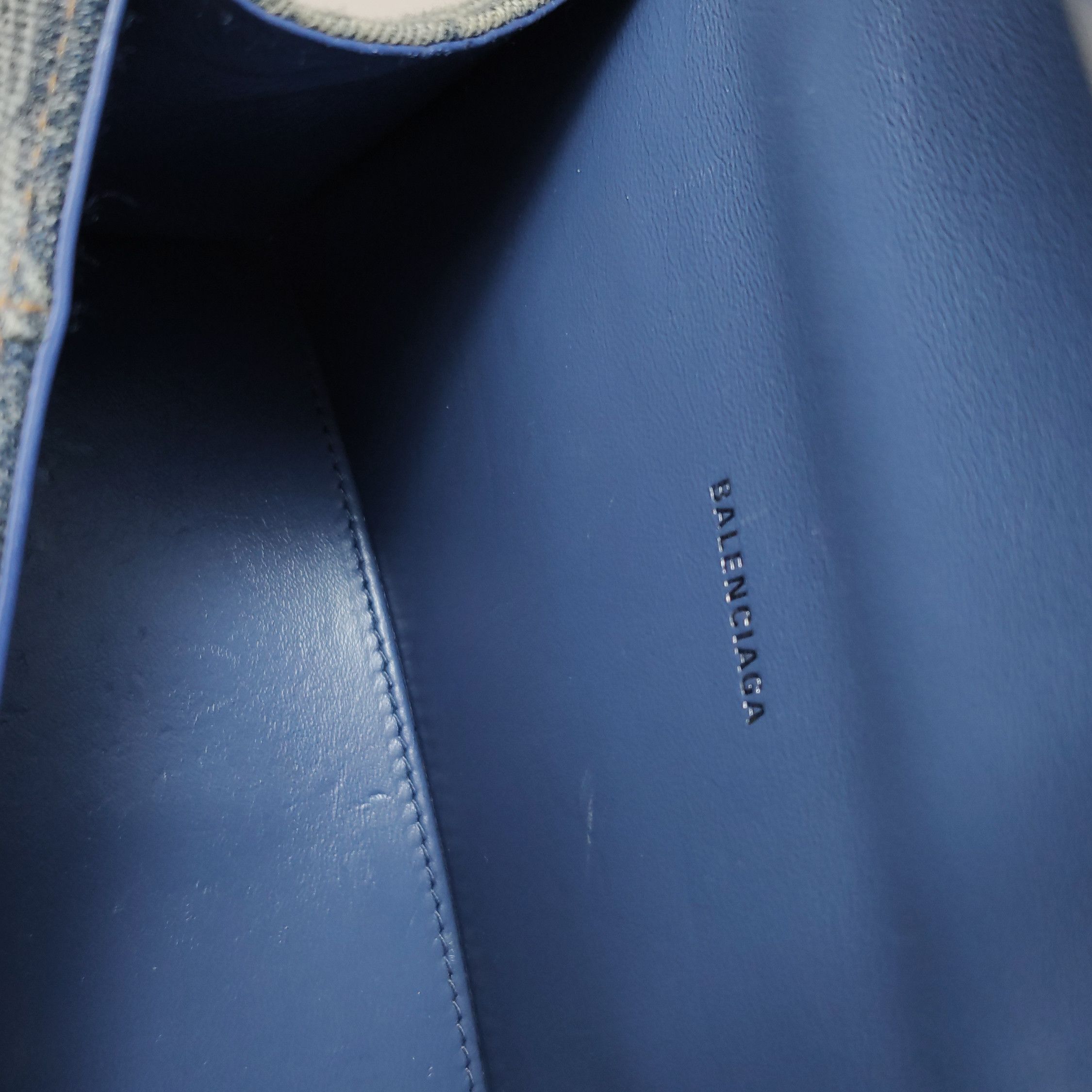 Balenciaga Balenciaga Women os Shoulder Bags Size ONE SIZE - 18 Thumbnail