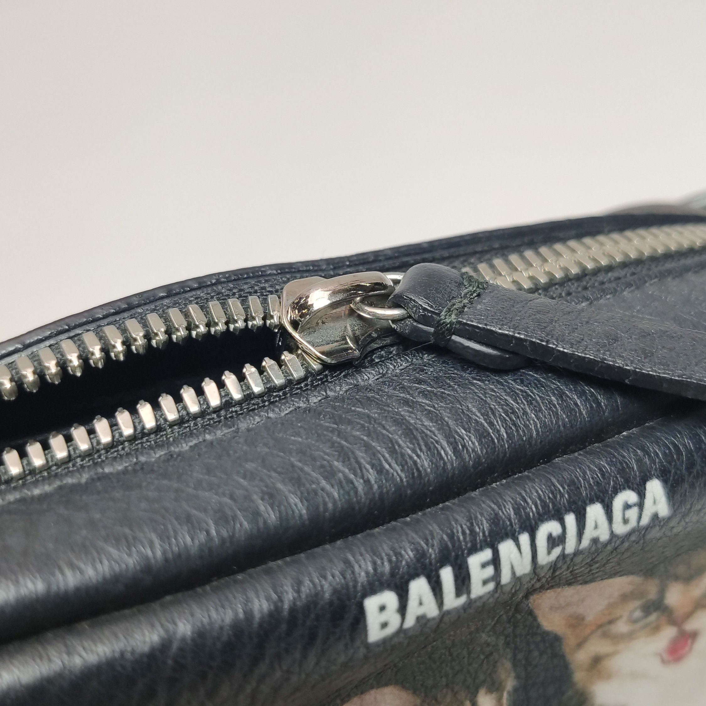 Balenciaga Balenciaga Women os Shoulder Bags Size ONE SIZE - 13 Thumbnail