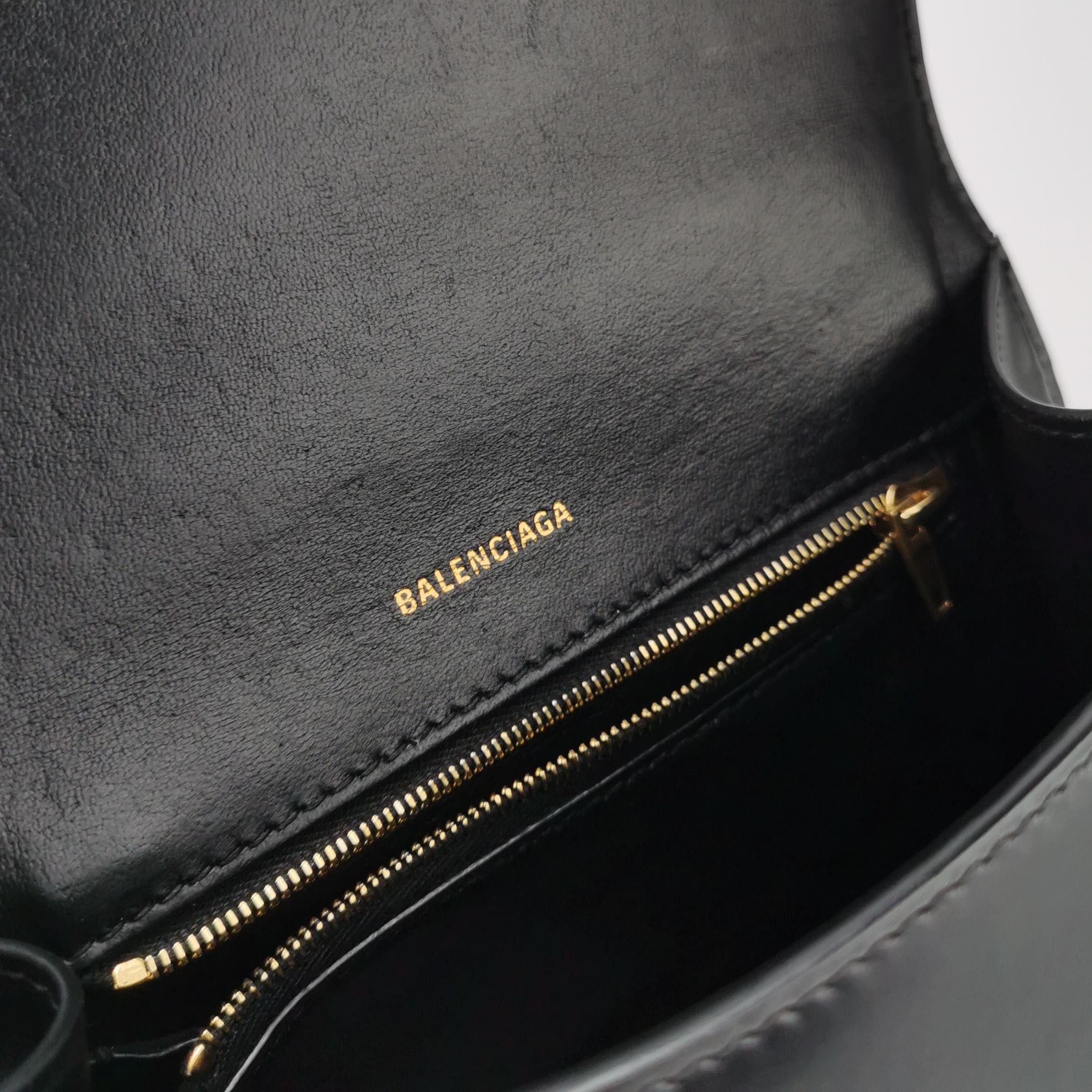 Balenciaga Balenciaga Women os Shoulder Bags Size ONE SIZE - 8 Thumbnail