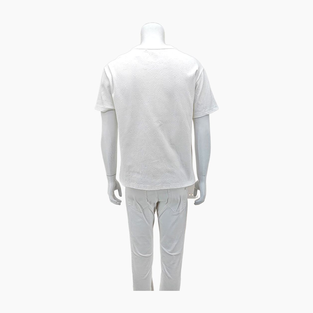 Louis Vuitton Louis Vuitton Embossed Monogram Pocket T-Shirt Size M Size US M / EU 48-50 / 2 - 2 Thumbnail